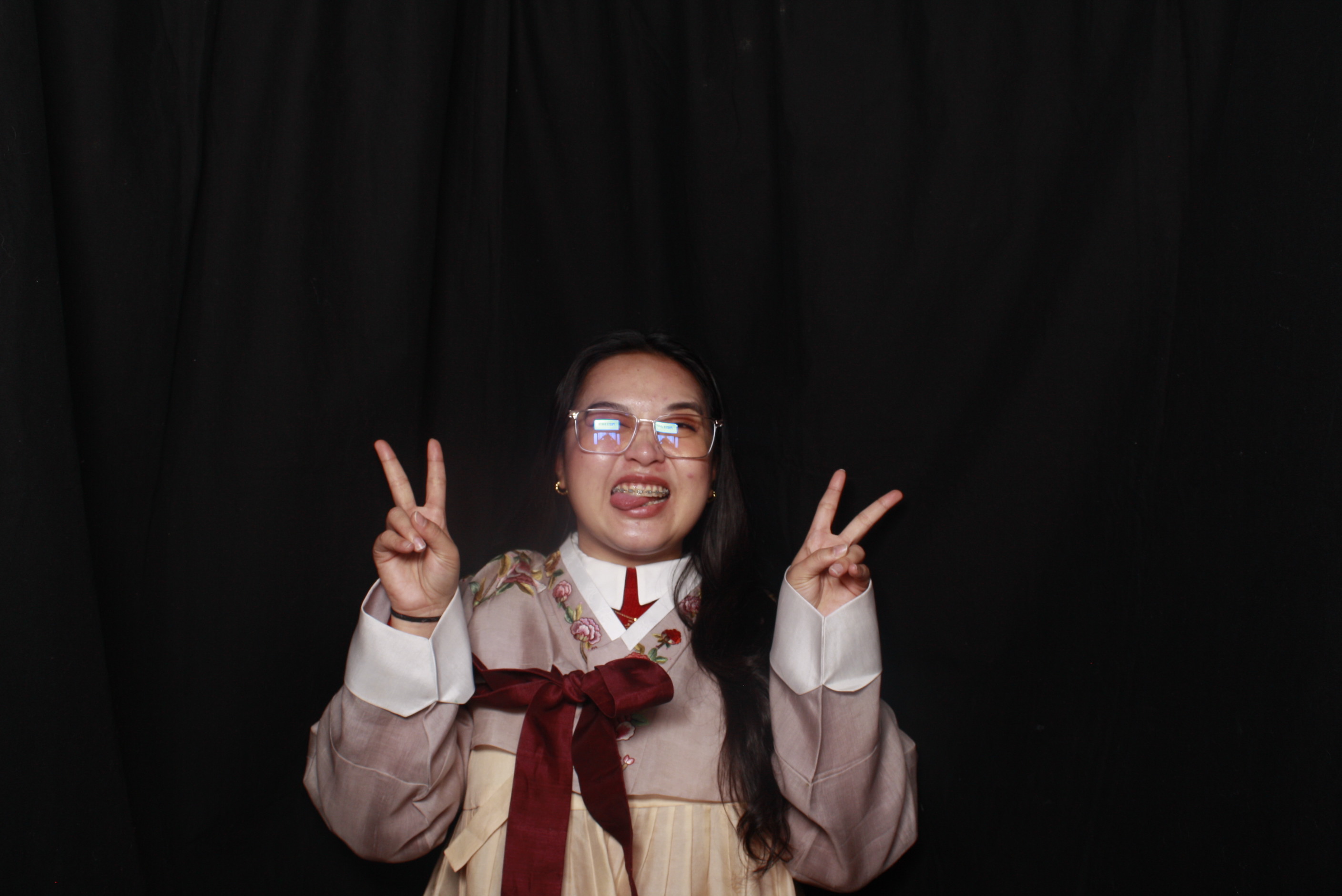 K-Culture Festival 2025 - Booth 1 | View more photos from the event at wgtngallery.classicphotobooths.co.nz/u/wgtncpbgallery/K-Culture-Festival-2025-Booth-1