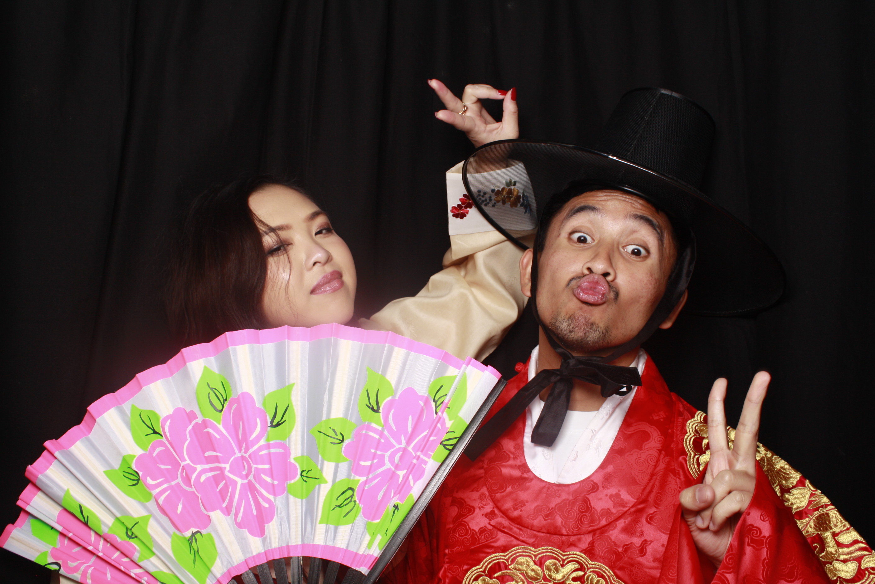 K-Culture Festival 2025 - Booth 1 | View more photos from the event at wgtngallery.classicphotobooths.co.nz/u/wgtncpbgallery/K-Culture-Festival-2025-Booth-1