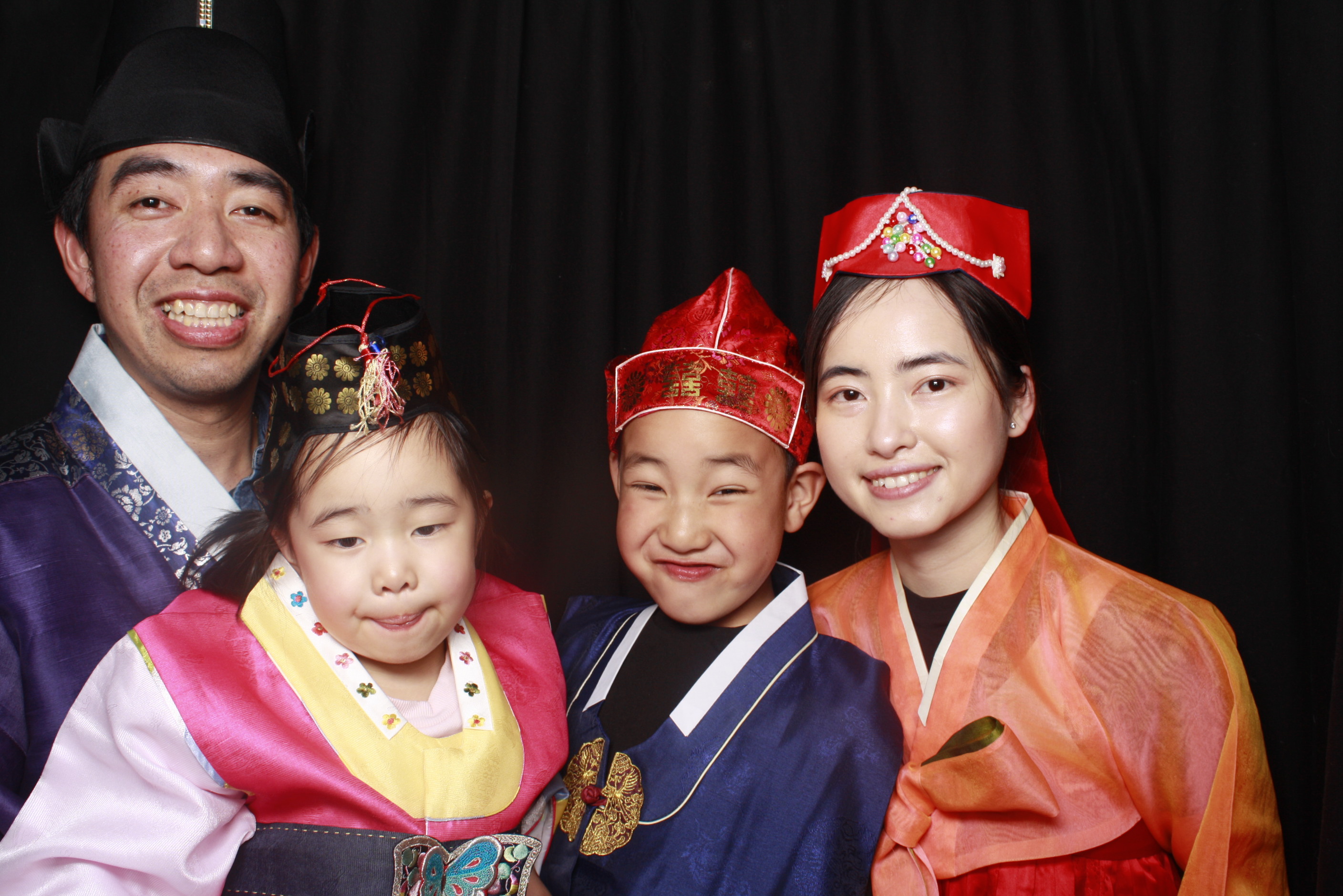 K-Culture Festival 2025 - Booth 1 | View more photos from the event at wgtngallery.classicphotobooths.co.nz/u/wgtncpbgallery/K-Culture-Festival-2025-Booth-1