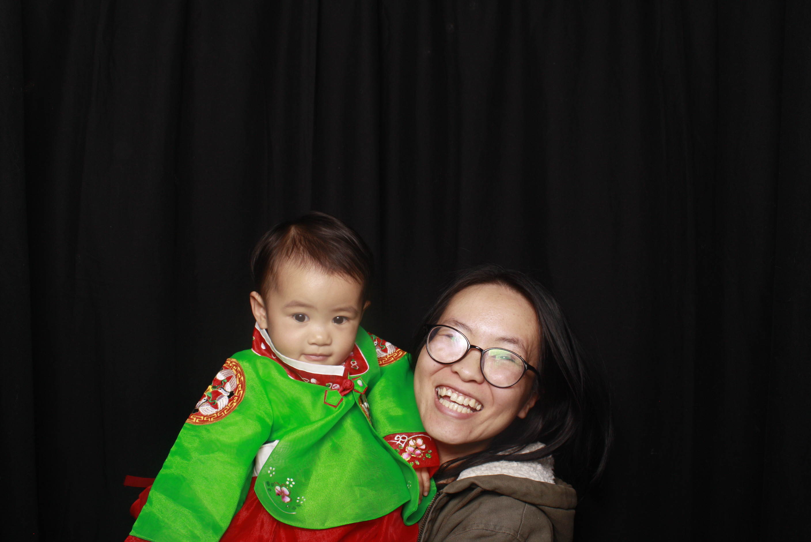 K-Culture Festival 2025 - Booth 1 | View more photos from the event at wgtngallery.classicphotobooths.co.nz/u/wgtncpbgallery/K-Culture-Festival-2025-Booth-1