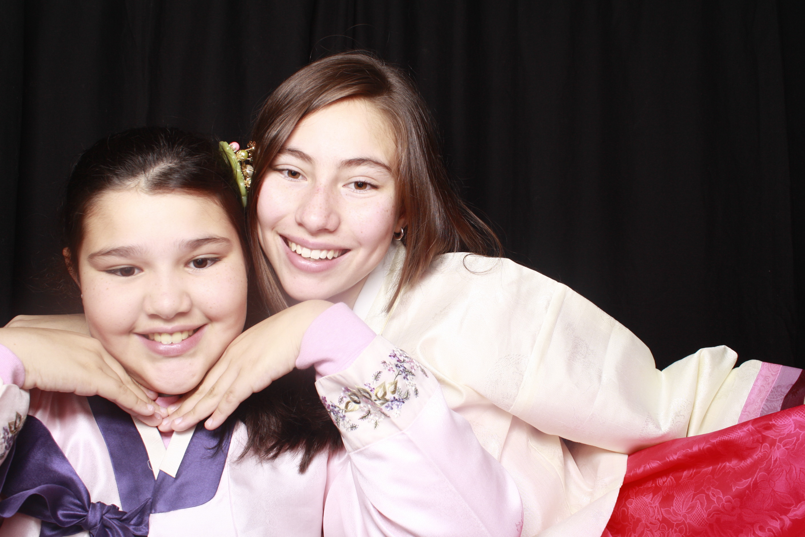 K-Culture Festival 2025 - Booth 1 | View more photos from the event at wgtngallery.classicphotobooths.co.nz/u/wgtncpbgallery/K-Culture-Festival-2025-Booth-1