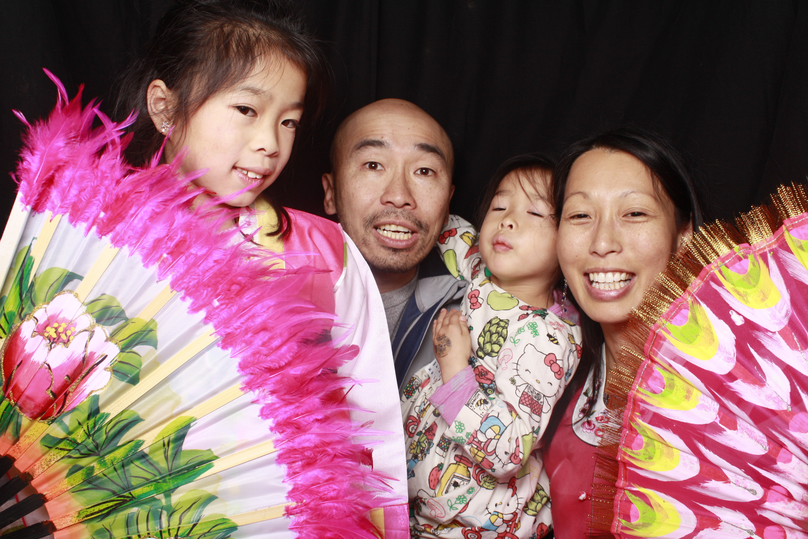 K-Culture Festival 2025 - Booth 1 | View more photos from the event at wgtngallery.classicphotobooths.co.nz/u/wgtncpbgallery/K-Culture-Festival-2025-Booth-1