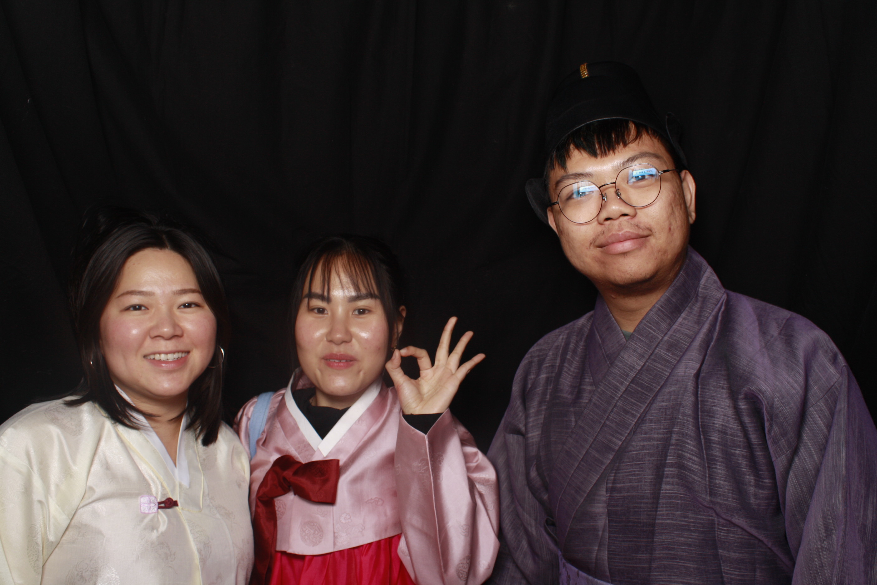 K-Culture Festival 2025 - Booth 1 | View more photos from the event at wgtngallery.classicphotobooths.co.nz/u/wgtncpbgallery/K-Culture-Festival-2025-Booth-1