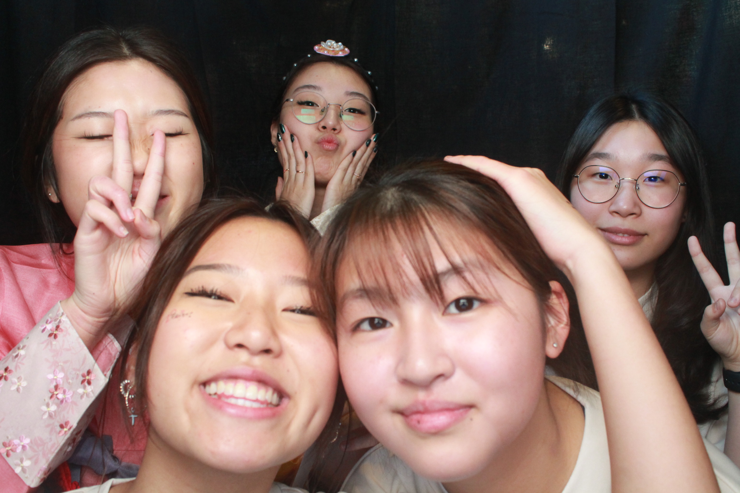 K-Culture Festival 2025 - Booth 2 | View more photos from the event at wgtngallery.classicphotobooths.co.nz/u/wgtncpbgallery/K-Culture-Festival-2025-Booth-2