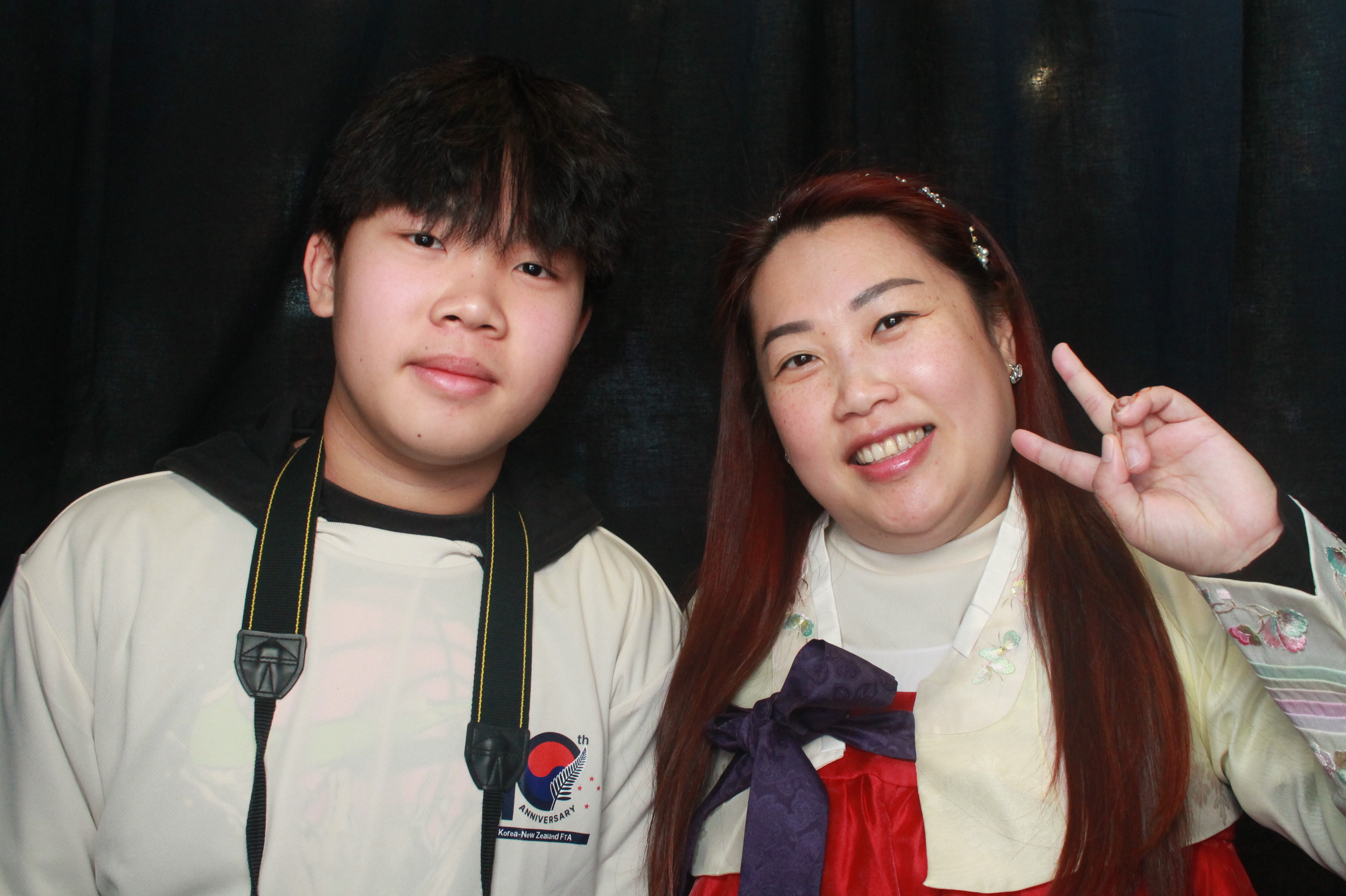 K-Culture Festival 2025 - Booth 2 | View more photos from the event at wgtngallery.classicphotobooths.co.nz/u/wgtncpbgallery/K-Culture-Festival-2025-Booth-2