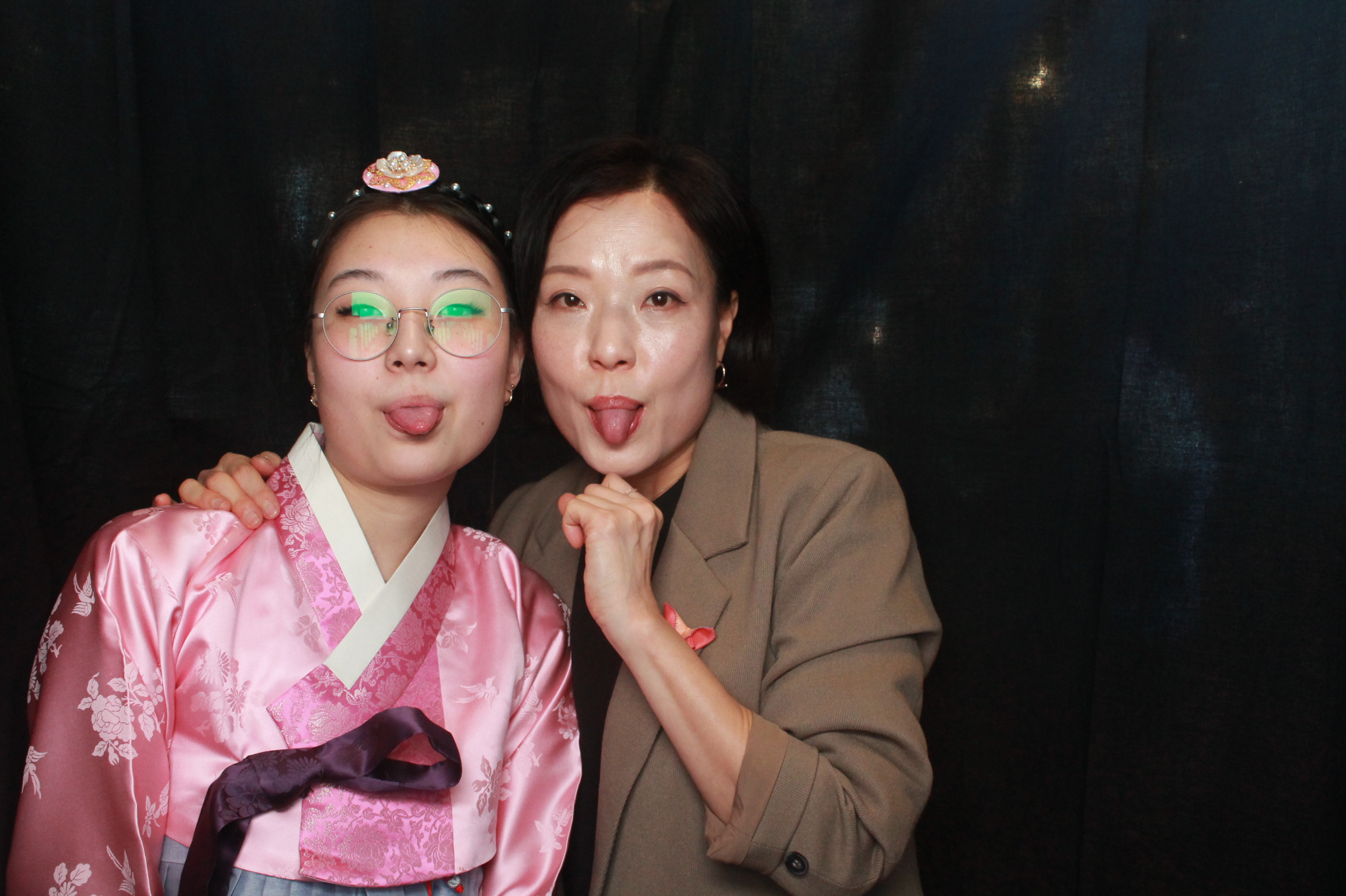 K-Culture Festival 2025 - Booth 2 | View more photos from the event at wgtngallery.classicphotobooths.co.nz/u/wgtncpbgallery/K-Culture-Festival-2025-Booth-2