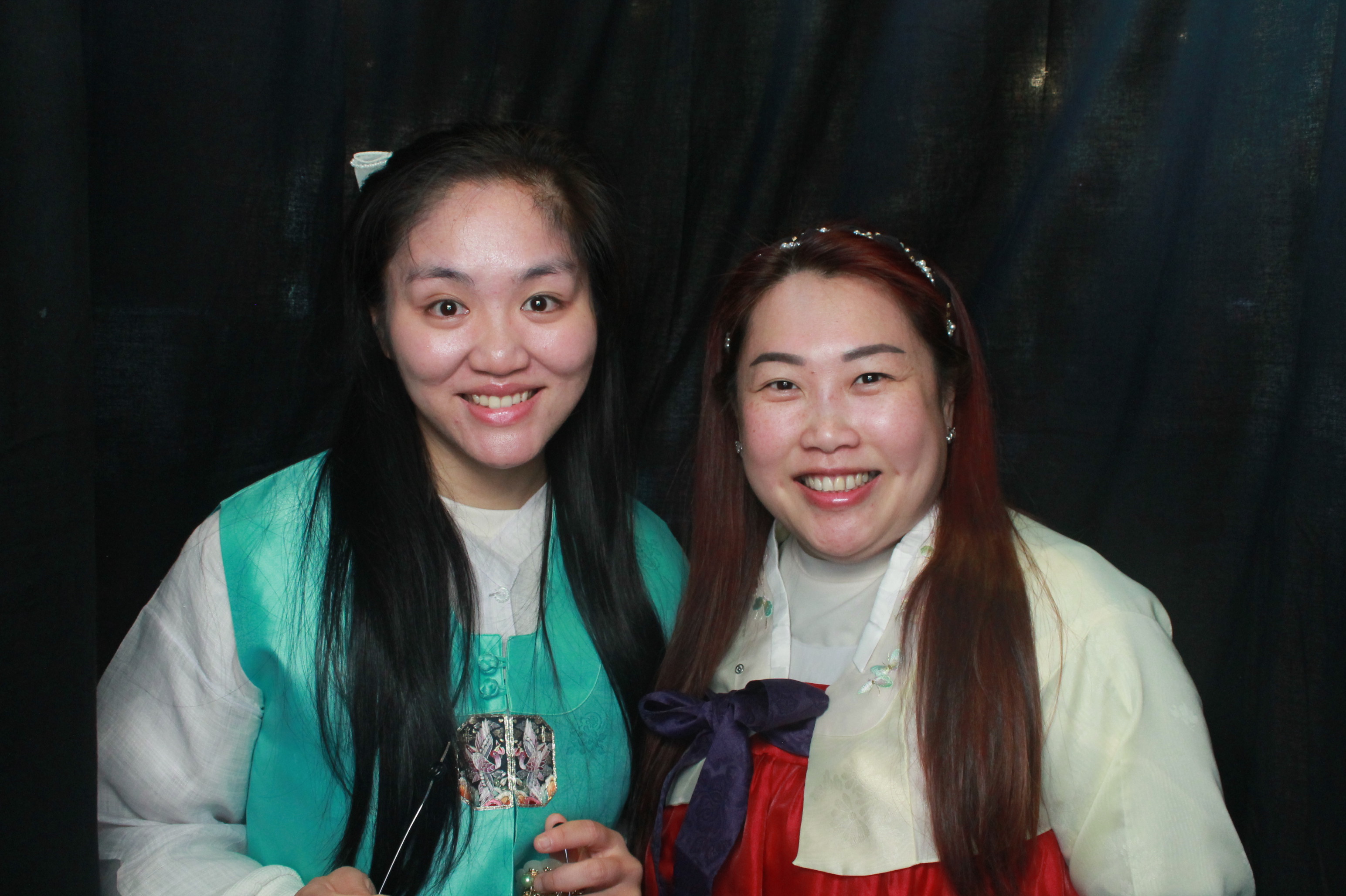 K-Culture Festival 2025 - Booth 2 | View more photos from the event at wgtngallery.classicphotobooths.co.nz/u/wgtncpbgallery/K-Culture-Festival-2025-Booth-2