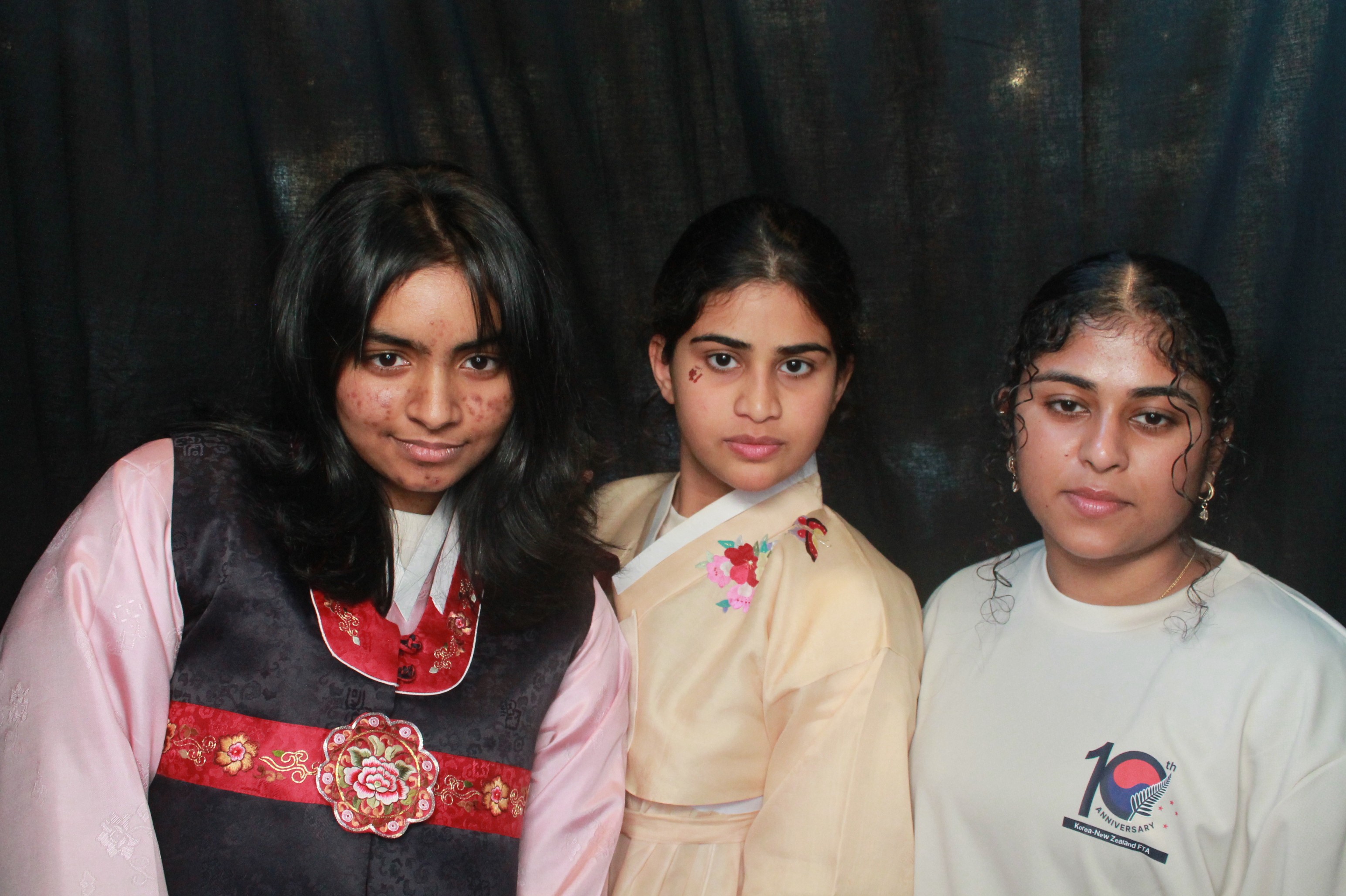 K-Culture Festival 2025 - Booth 2 | View more photos from the event at wgtngallery.classicphotobooths.co.nz/u/wgtncpbgallery/K-Culture-Festival-2025-Booth-2