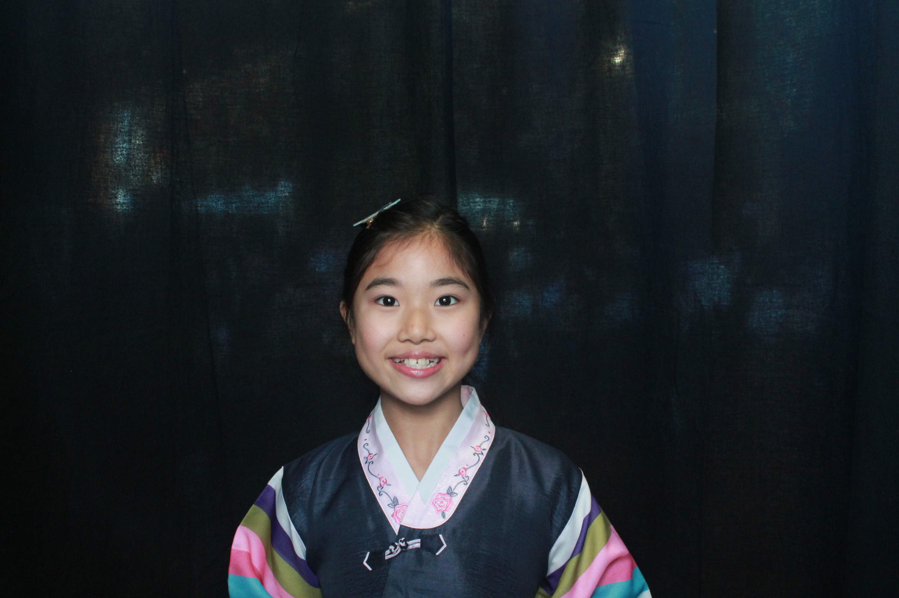 K-Culture Festival 2025 - Booth 2 | View more photos from the event at wgtngallery.classicphotobooths.co.nz/u/wgtncpbgallery/K-Culture-Festival-2025-Booth-2