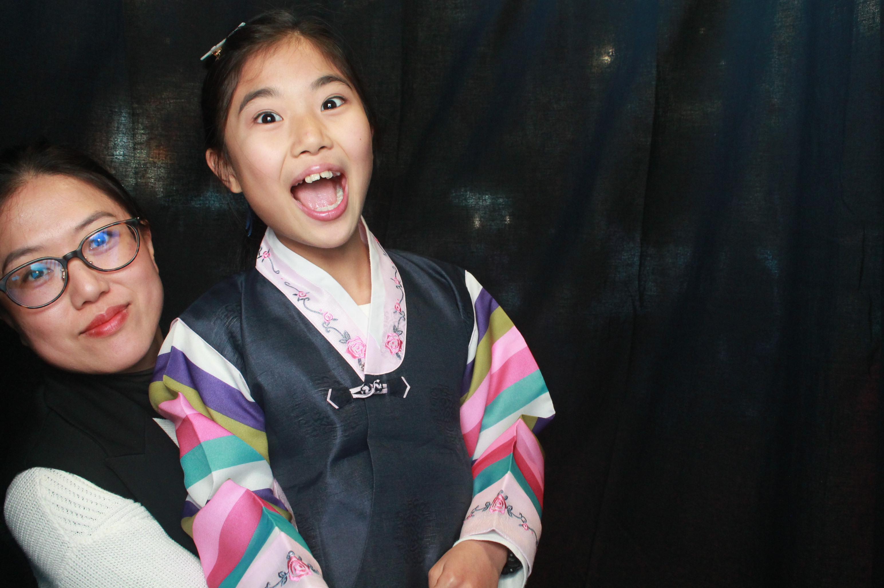 K-Culture Festival 2025 - Booth 2 | View more photos from the event at wgtngallery.classicphotobooths.co.nz/u/wgtncpbgallery/K-Culture-Festival-2025-Booth-2