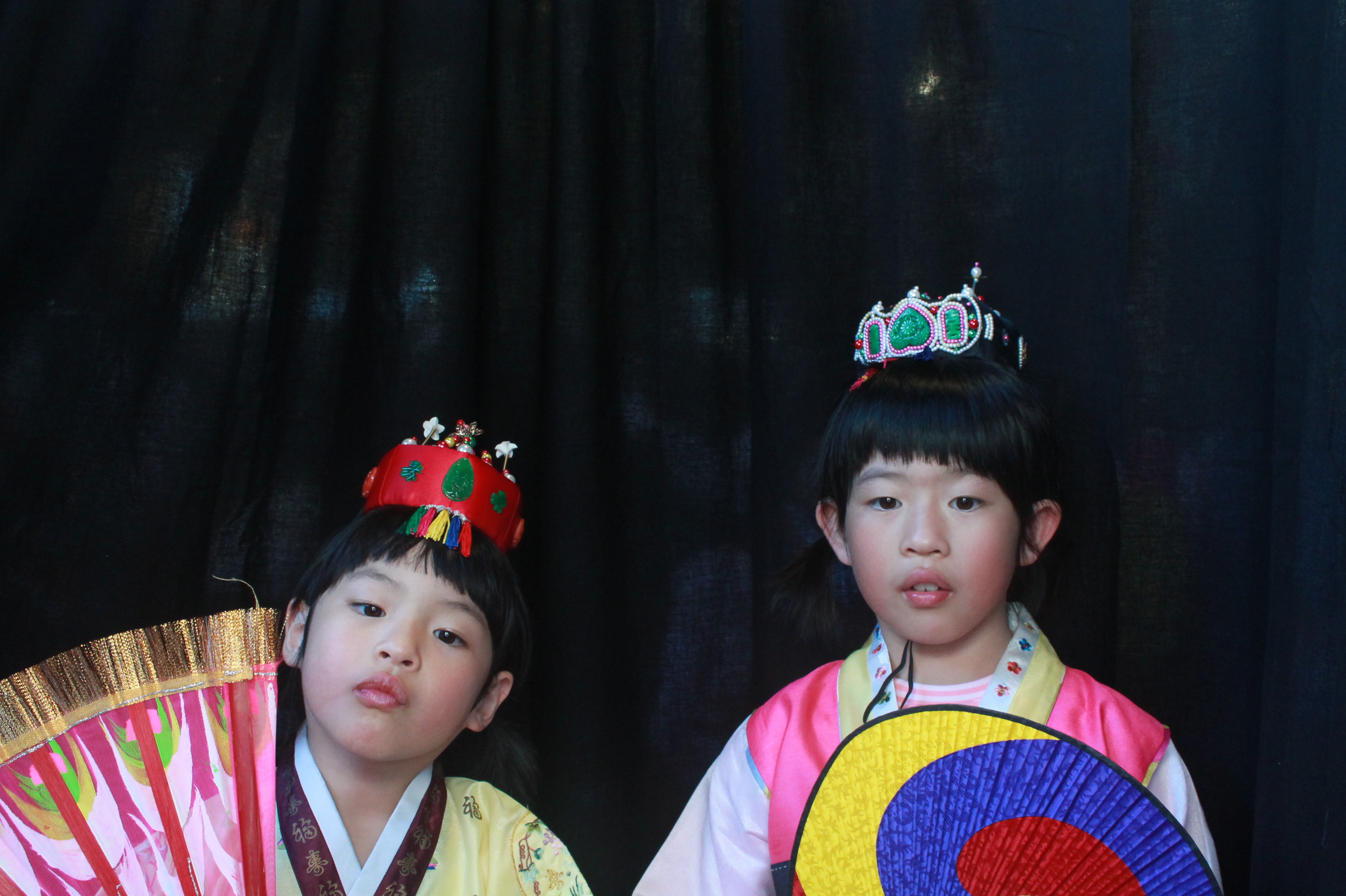 K-Culture Festival 2025 - Booth 2 | View more photos from the event at wgtngallery.classicphotobooths.co.nz/u/wgtncpbgallery/K-Culture-Festival-2025-Booth-2