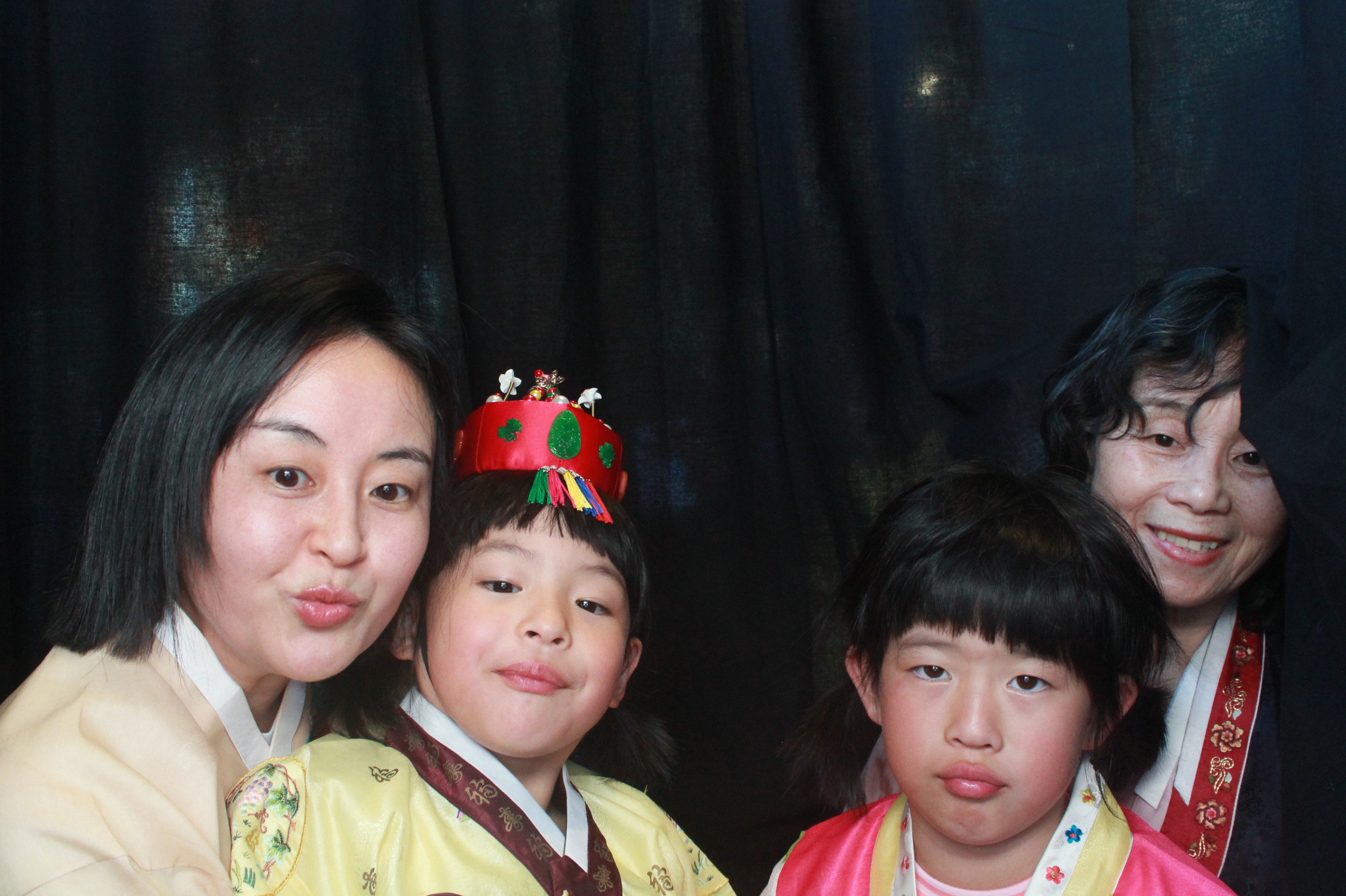 K-Culture Festival 2025 - Booth 2 | View more photos from the event at wgtngallery.classicphotobooths.co.nz/u/wgtncpbgallery/K-Culture-Festival-2025-Booth-2