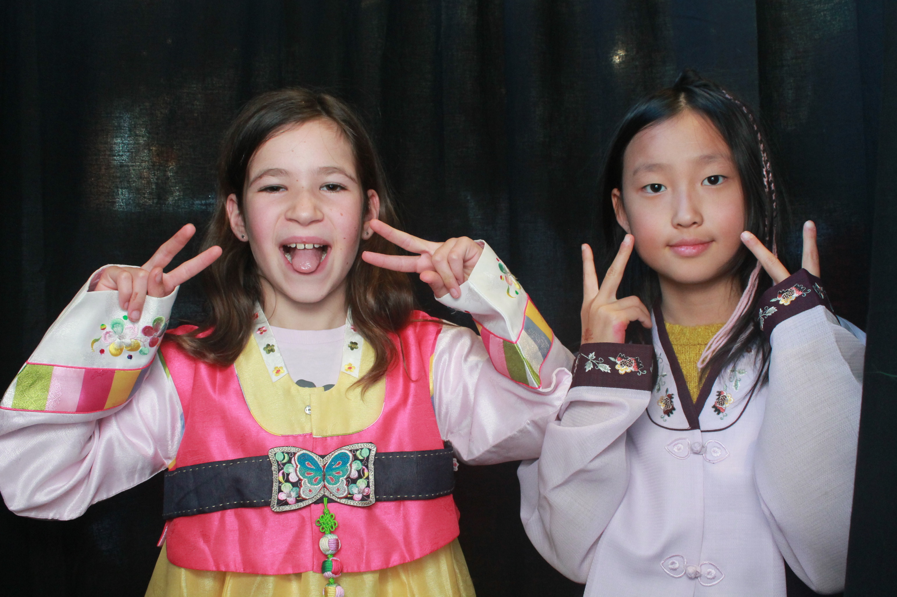 K-Culture Festival 2025 - Booth 2 | View more photos from the event at wgtngallery.classicphotobooths.co.nz/u/wgtncpbgallery/K-Culture-Festival-2025-Booth-2