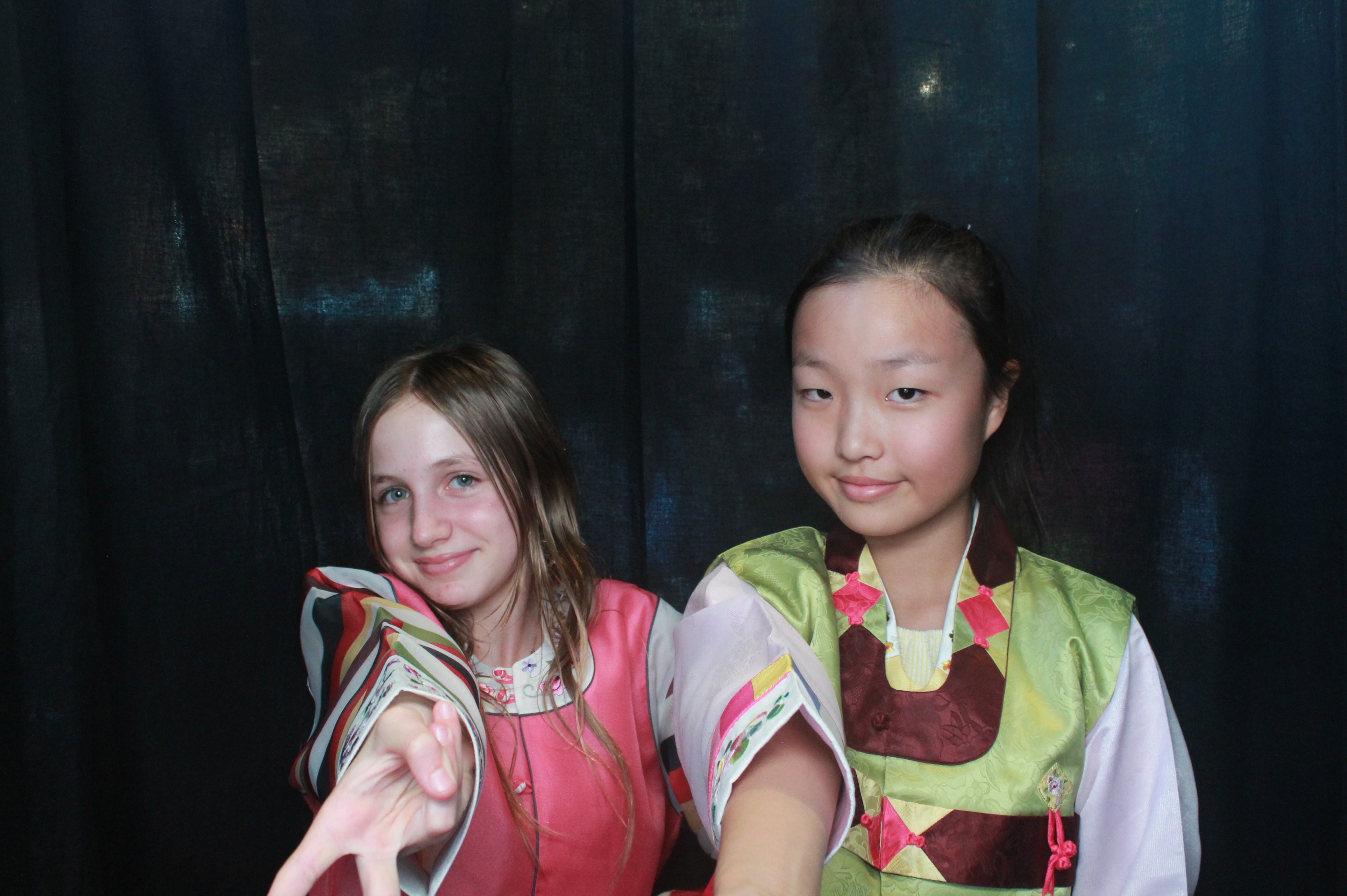 K-Culture Festival 2025 - Booth 2 | View more photos from the event at wgtngallery.classicphotobooths.co.nz/u/wgtncpbgallery/K-Culture-Festival-2025-Booth-2