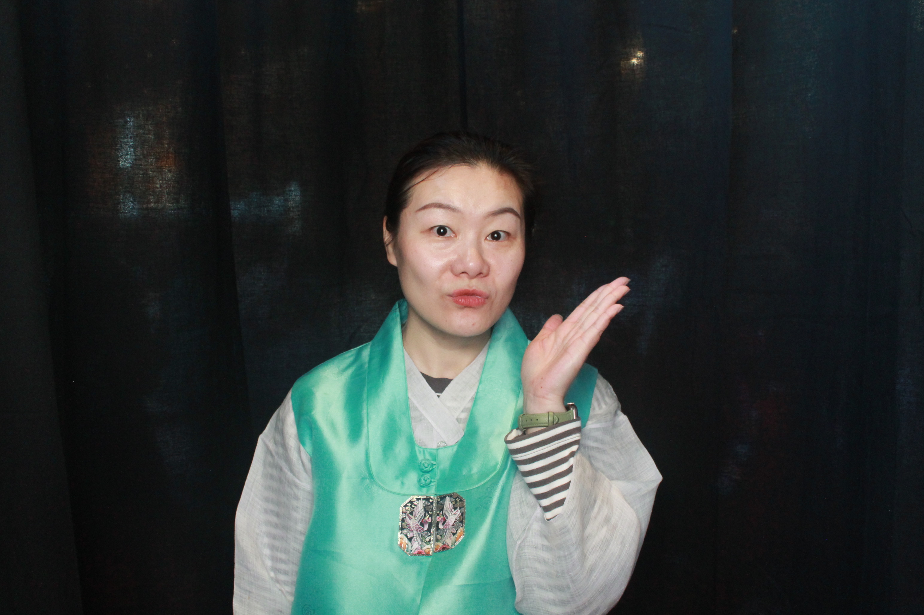 K-Culture Festival 2025 - Booth 2 | View more photos from the event at wgtngallery.classicphotobooths.co.nz/u/wgtncpbgallery/K-Culture-Festival-2025-Booth-2