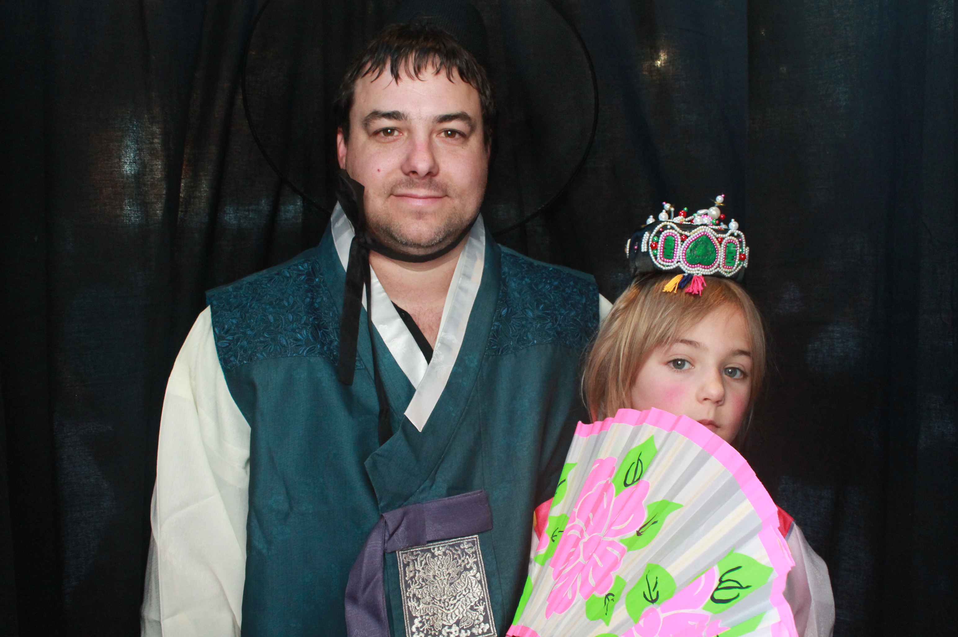 K-Culture Festival 2025 - Booth 2 | View more photos from the event at wgtngallery.classicphotobooths.co.nz/u/wgtncpbgallery/K-Culture-Festival-2025-Booth-2