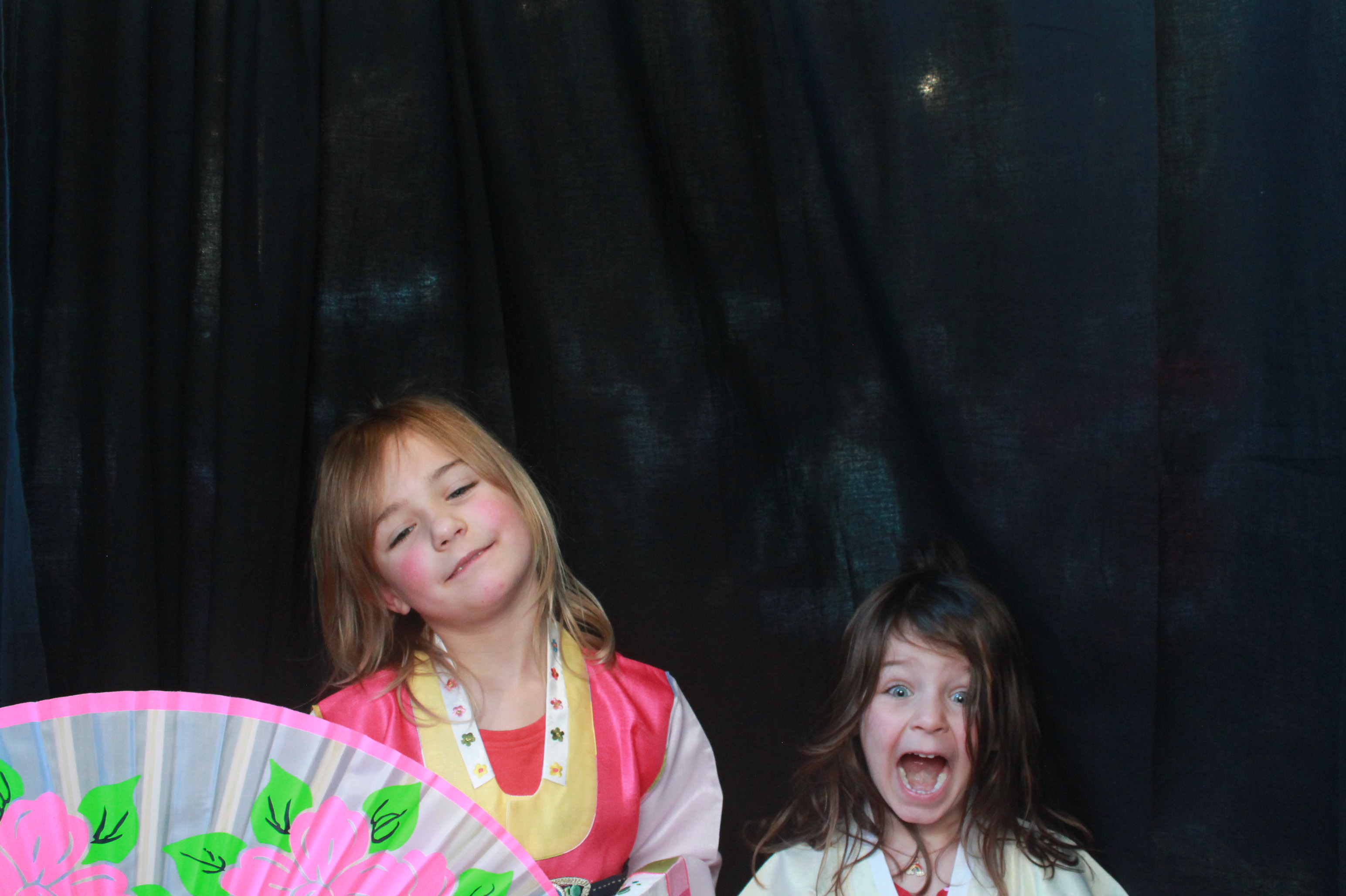 K-Culture Festival 2025 - Booth 2 | View more photos from the event at wgtngallery.classicphotobooths.co.nz/u/wgtncpbgallery/K-Culture-Festival-2025-Booth-2