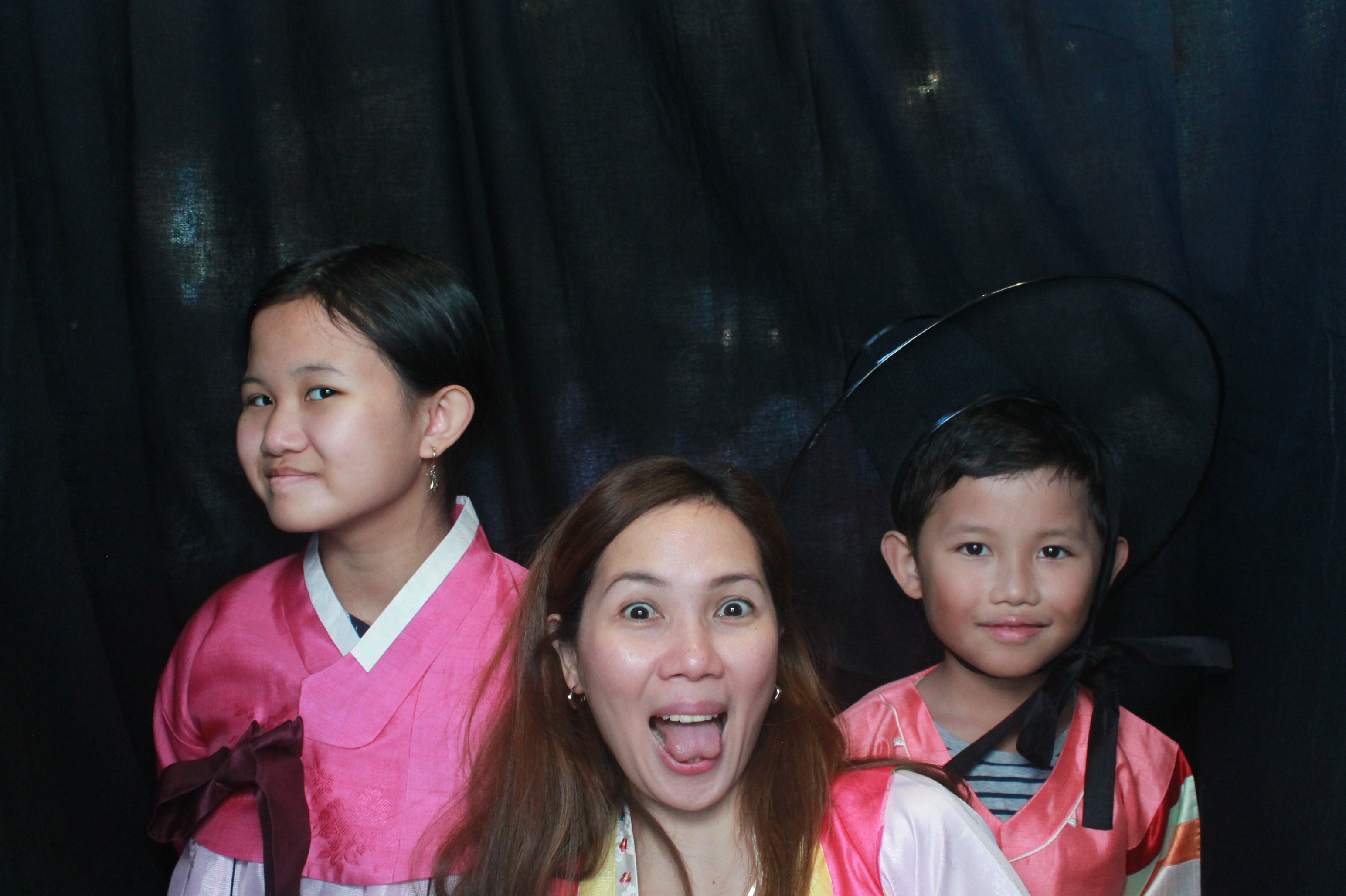 K-Culture Festival 2025 - Booth 2 | View more photos from the event at wgtngallery.classicphotobooths.co.nz/u/wgtncpbgallery/K-Culture-Festival-2025-Booth-2