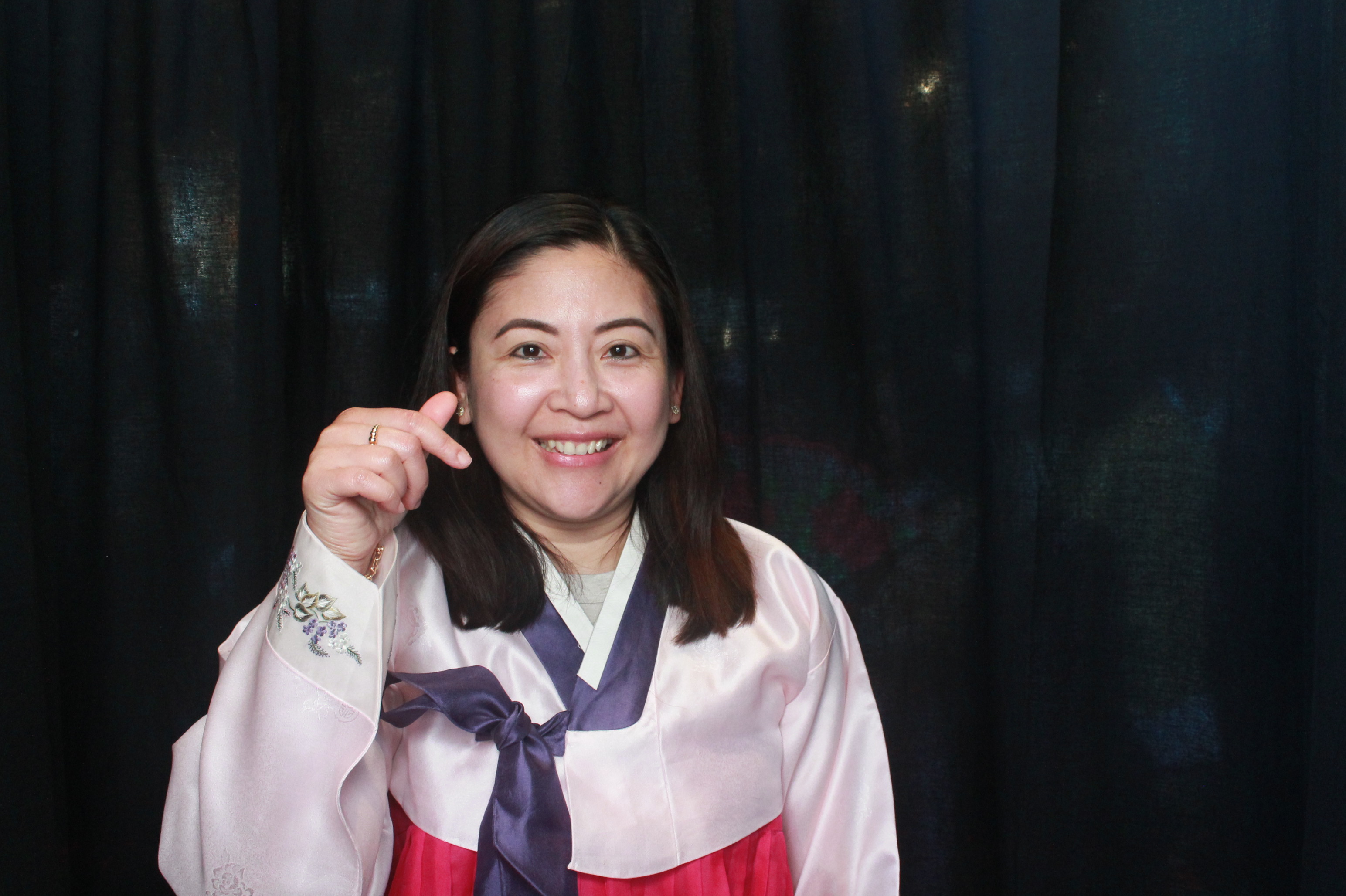 K-Culture Festival 2025 - Booth 2 | View more photos from the event at wgtngallery.classicphotobooths.co.nz/u/wgtncpbgallery/K-Culture-Festival-2025-Booth-2