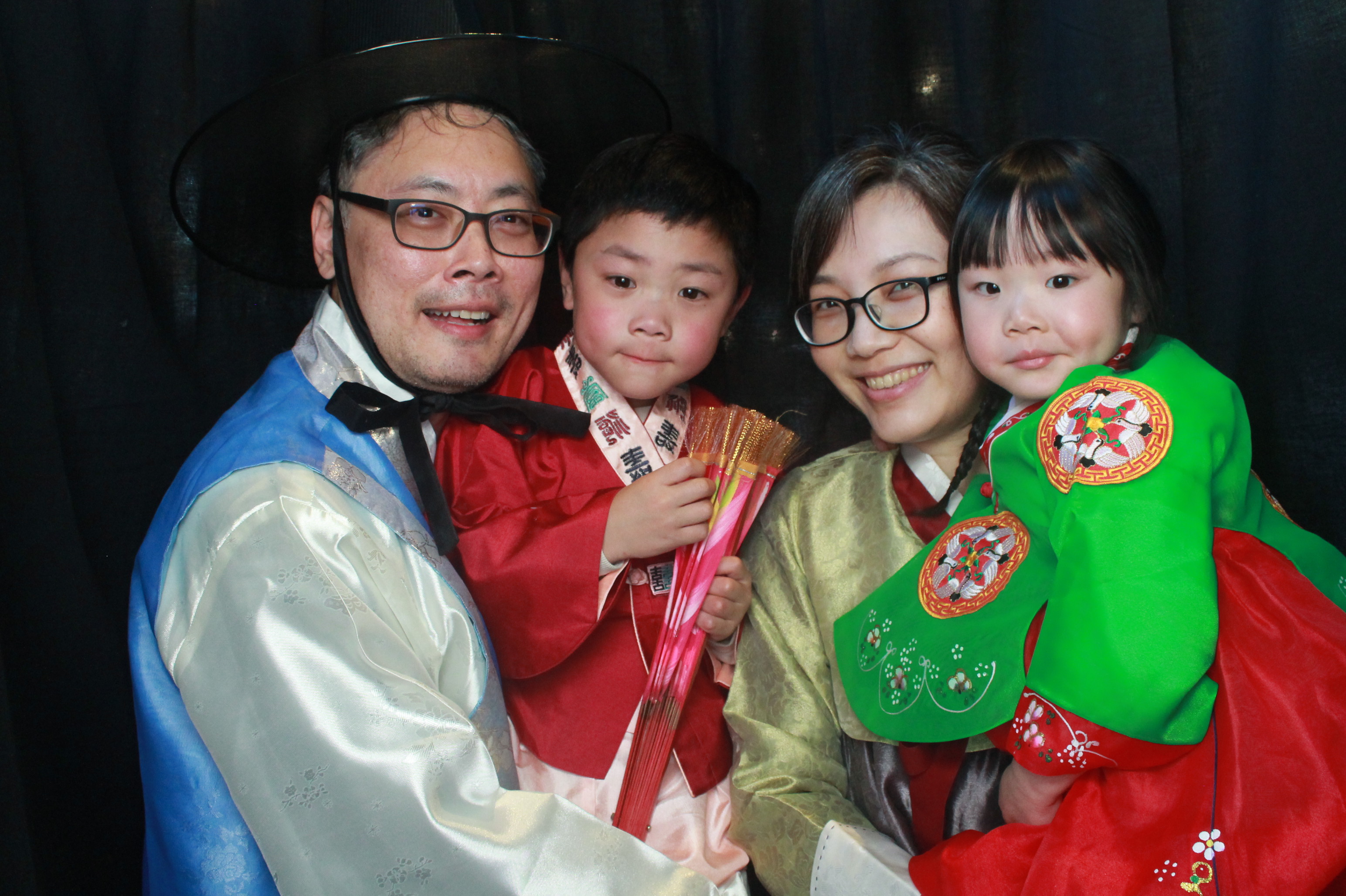 K-Culture Festival 2025 - Booth 2 | View more photos from the event at wgtngallery.classicphotobooths.co.nz/u/wgtncpbgallery/K-Culture-Festival-2025-Booth-2