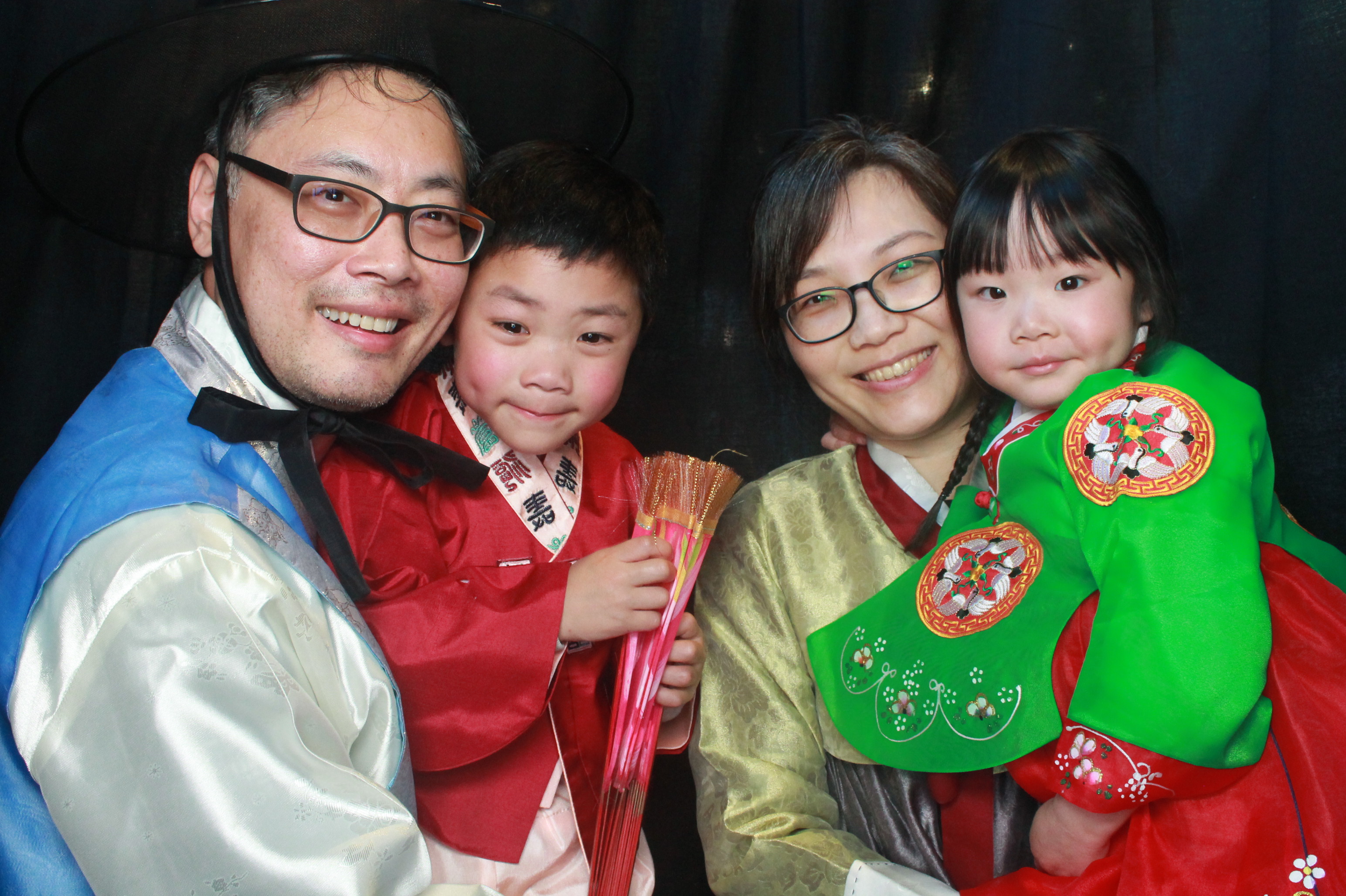 K-Culture Festival 2025 - Booth 2 | View more photos from the event at wgtngallery.classicphotobooths.co.nz/u/wgtncpbgallery/K-Culture-Festival-2025-Booth-2