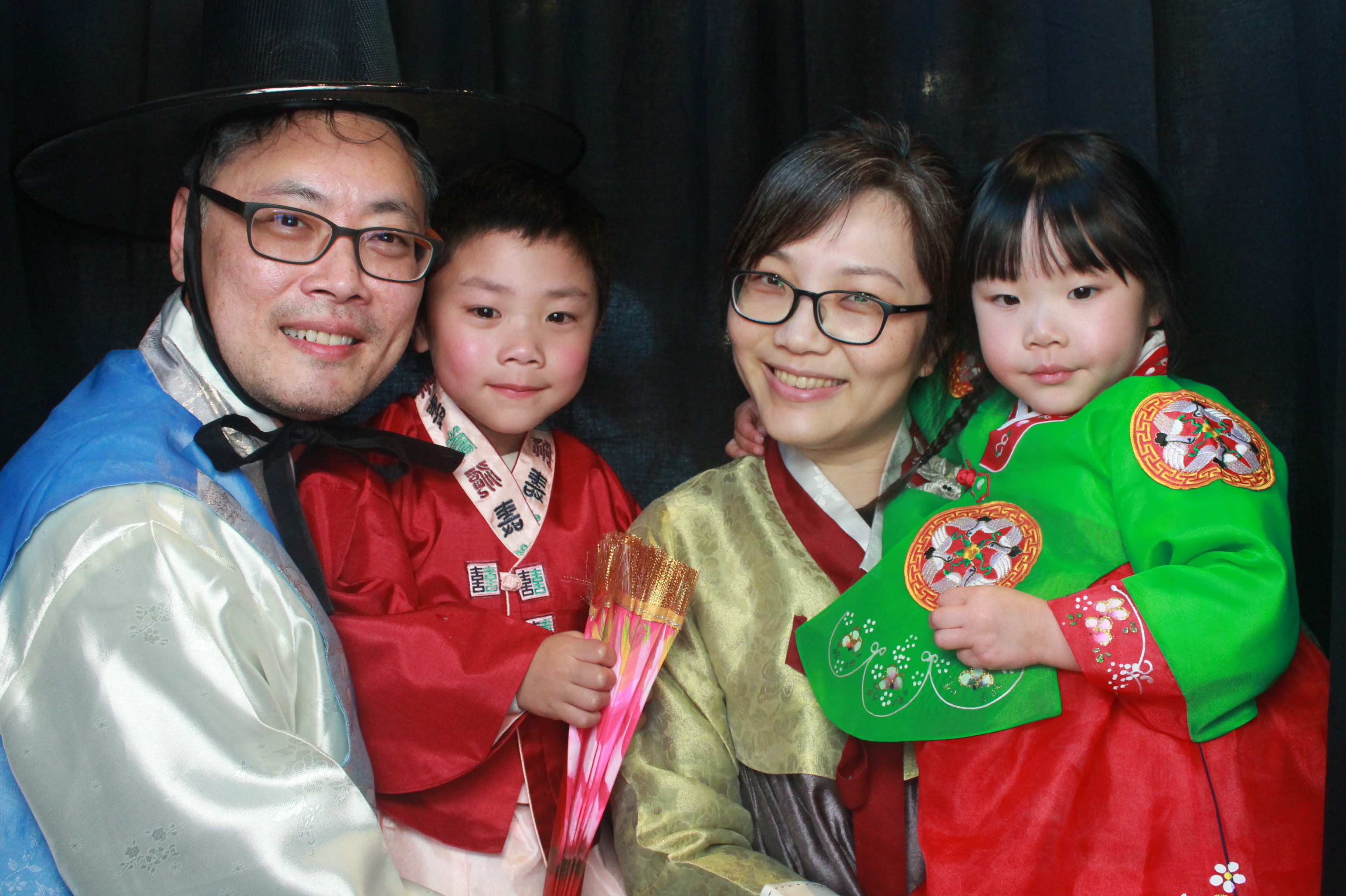 K-Culture Festival 2025 - Booth 2 | View more photos from the event at wgtngallery.classicphotobooths.co.nz/u/wgtncpbgallery/K-Culture-Festival-2025-Booth-2