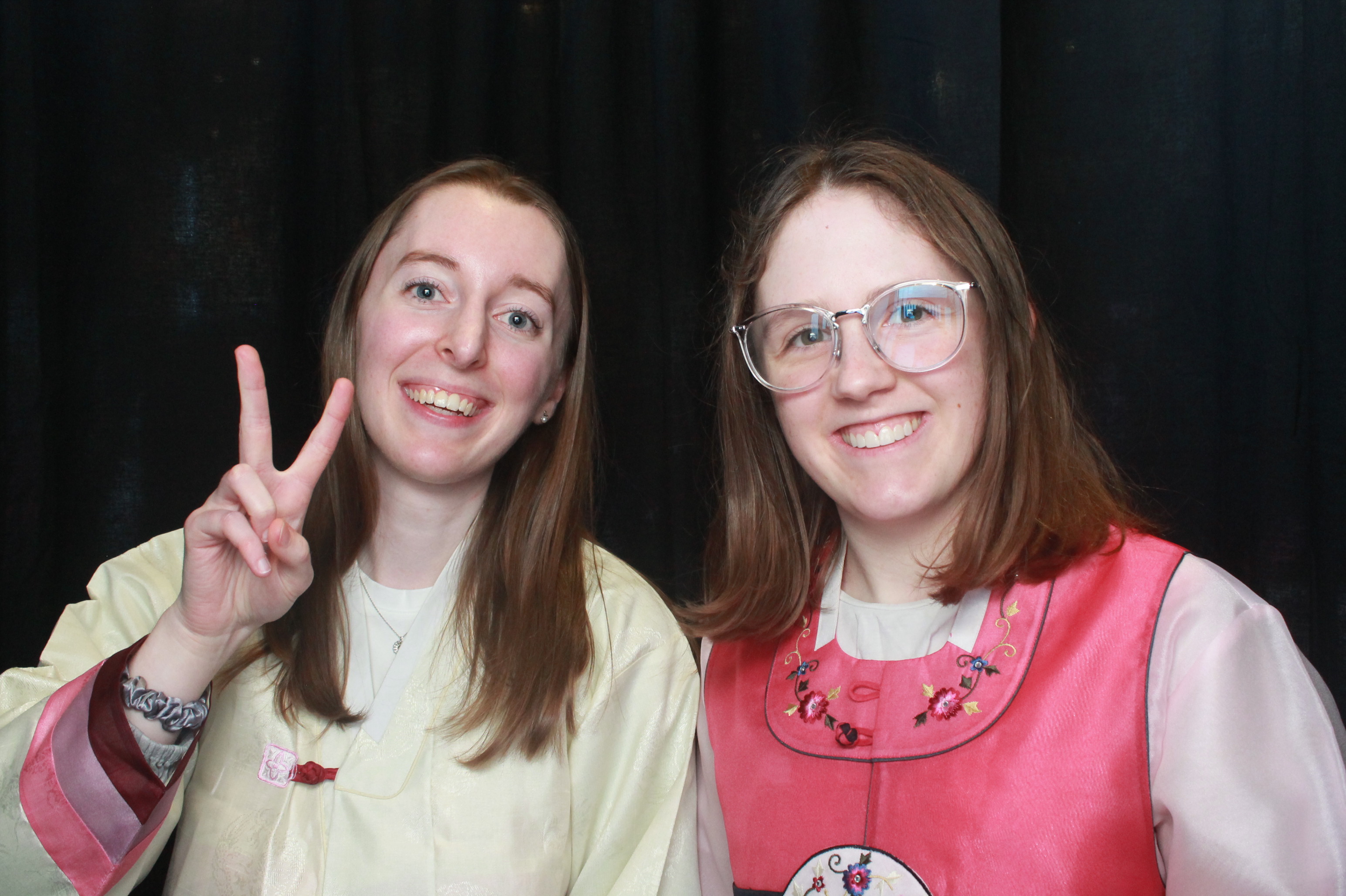 K-Culture Festival 2025 - Booth 2 | View more photos from the event at wgtngallery.classicphotobooths.co.nz/u/wgtncpbgallery/K-Culture-Festival-2025-Booth-2