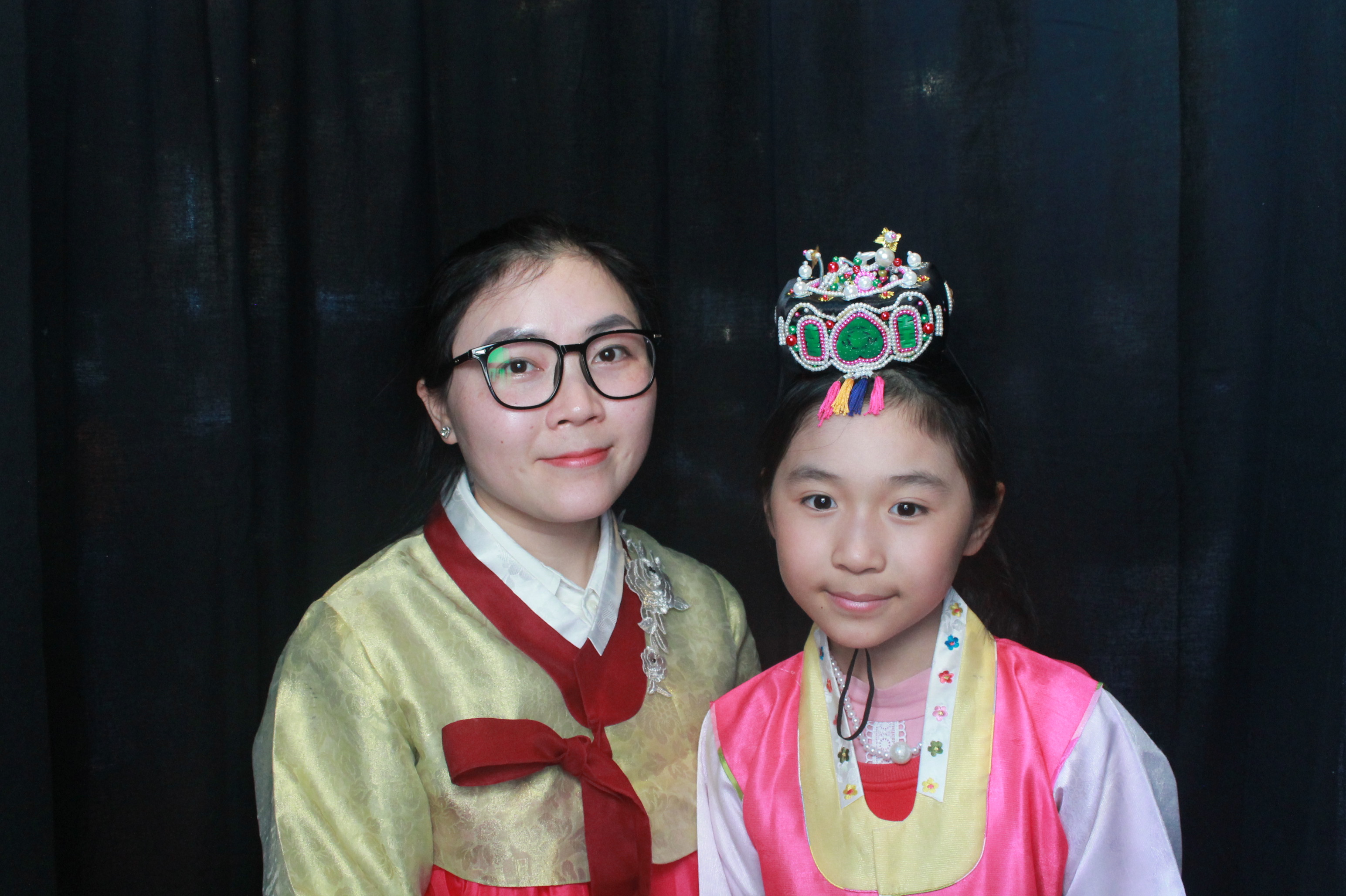 K-Culture Festival 2025 - Booth 2 | View more photos from the event at wgtngallery.classicphotobooths.co.nz/u/wgtncpbgallery/K-Culture-Festival-2025-Booth-2