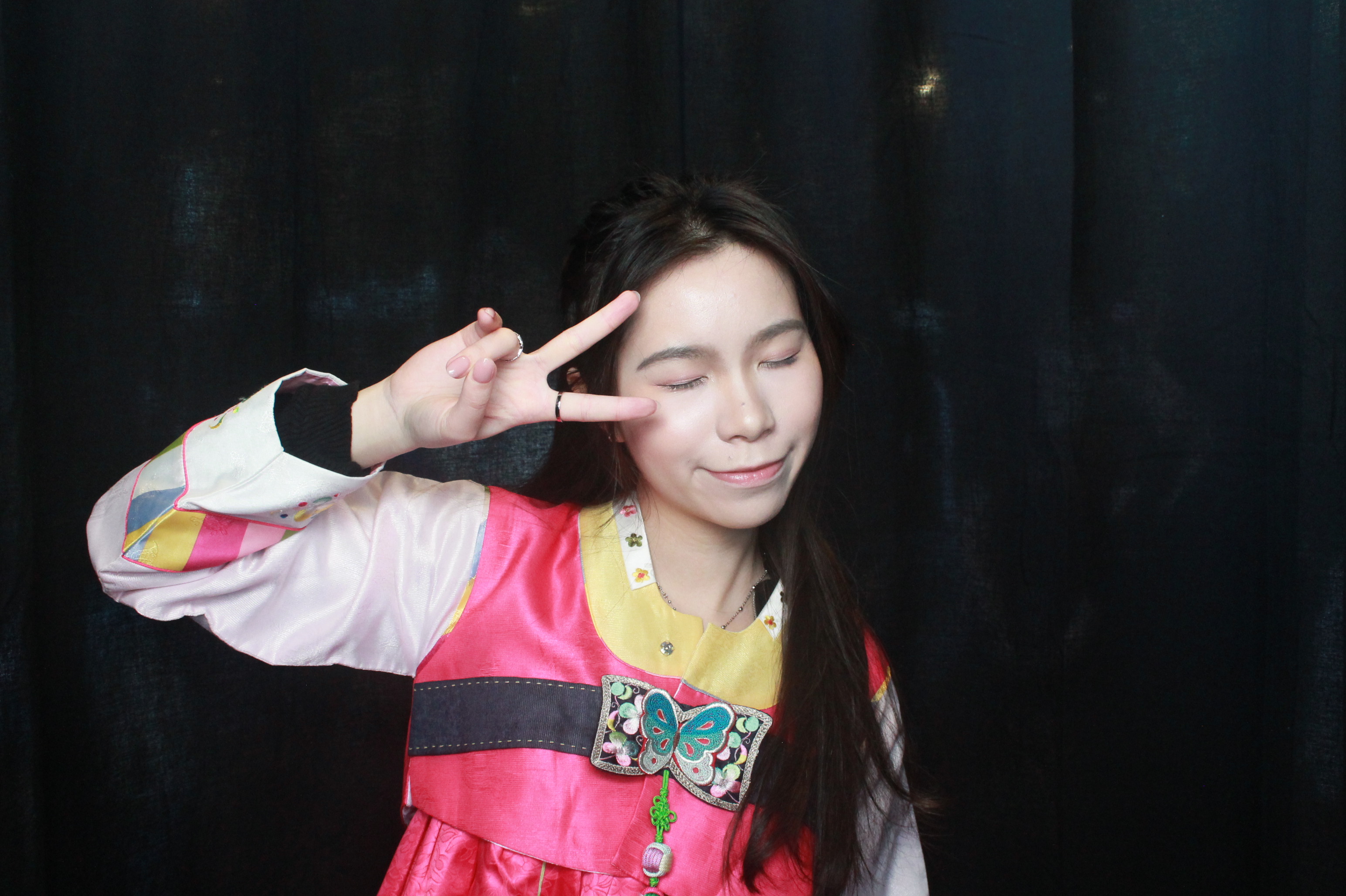 K-Culture Festival 2025 - Booth 2 | View more photos from the event at wgtngallery.classicphotobooths.co.nz/u/wgtncpbgallery/K-Culture-Festival-2025-Booth-2