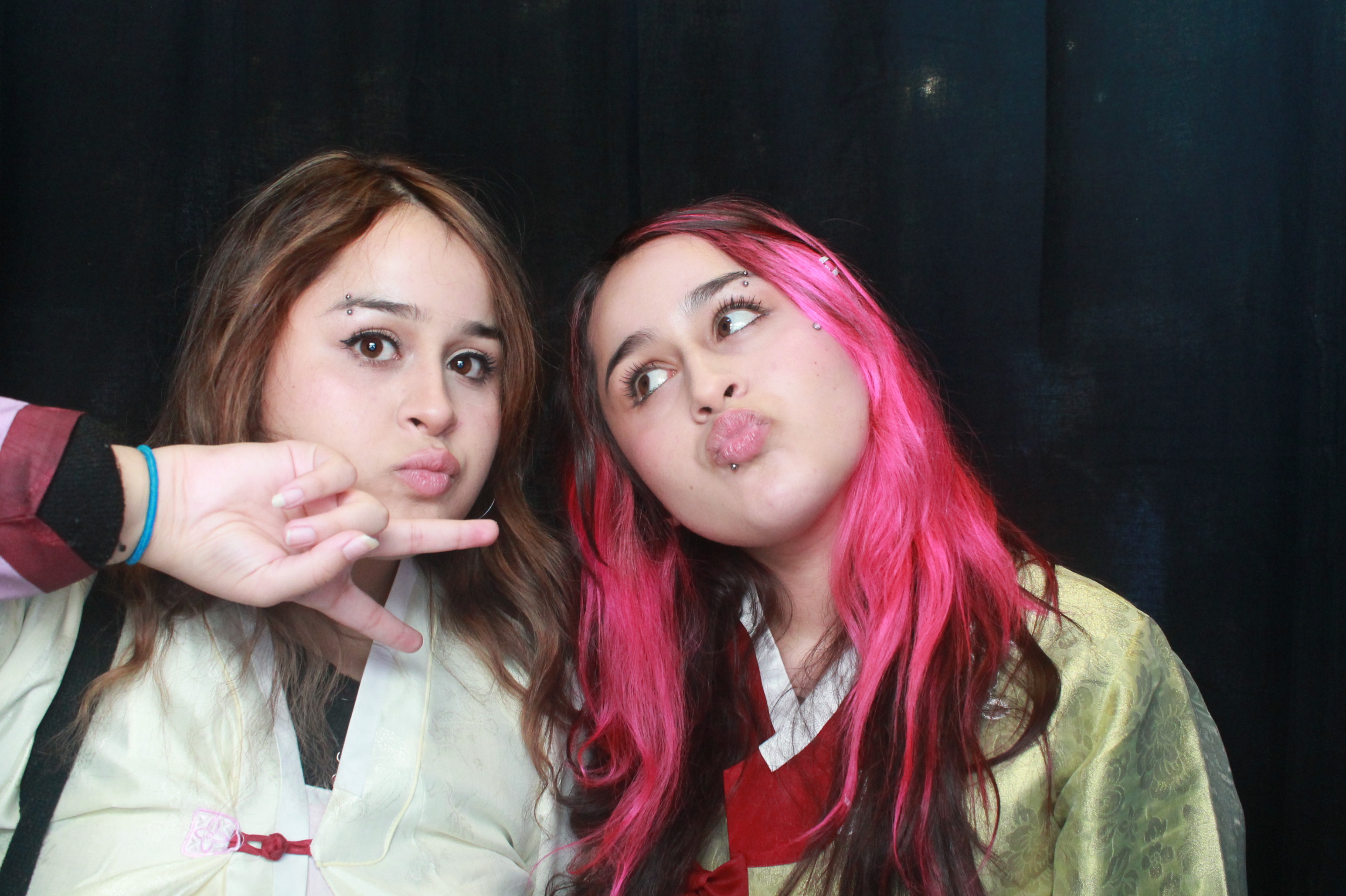 K-Culture Festival 2025 - Booth 2 | View more photos from the event at wgtngallery.classicphotobooths.co.nz/u/wgtncpbgallery/K-Culture-Festival-2025-Booth-2