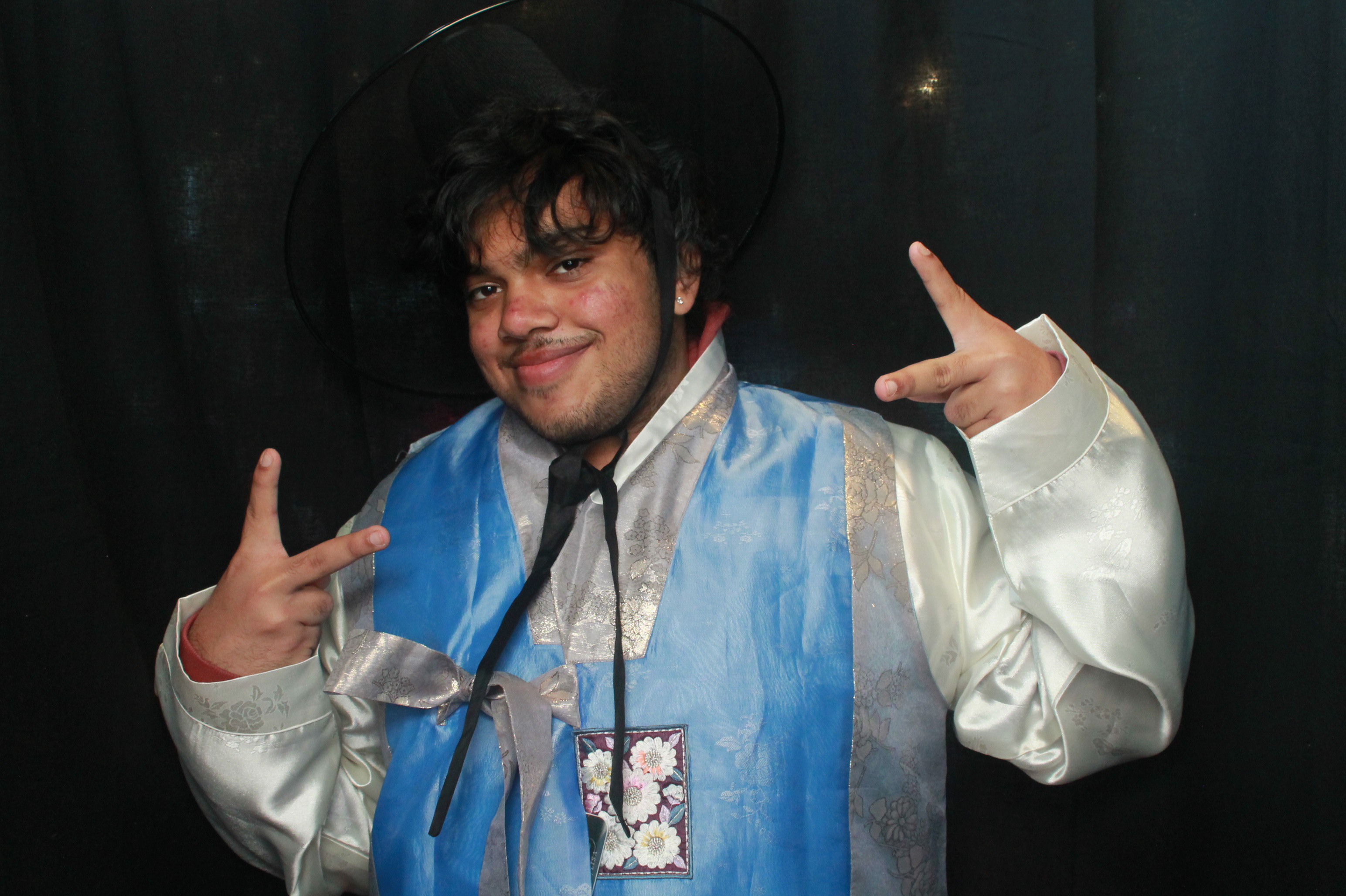 K-Culture Festival 2025 - Booth 2 | View more photos from the event at wgtngallery.classicphotobooths.co.nz/u/wgtncpbgallery/K-Culture-Festival-2025-Booth-2