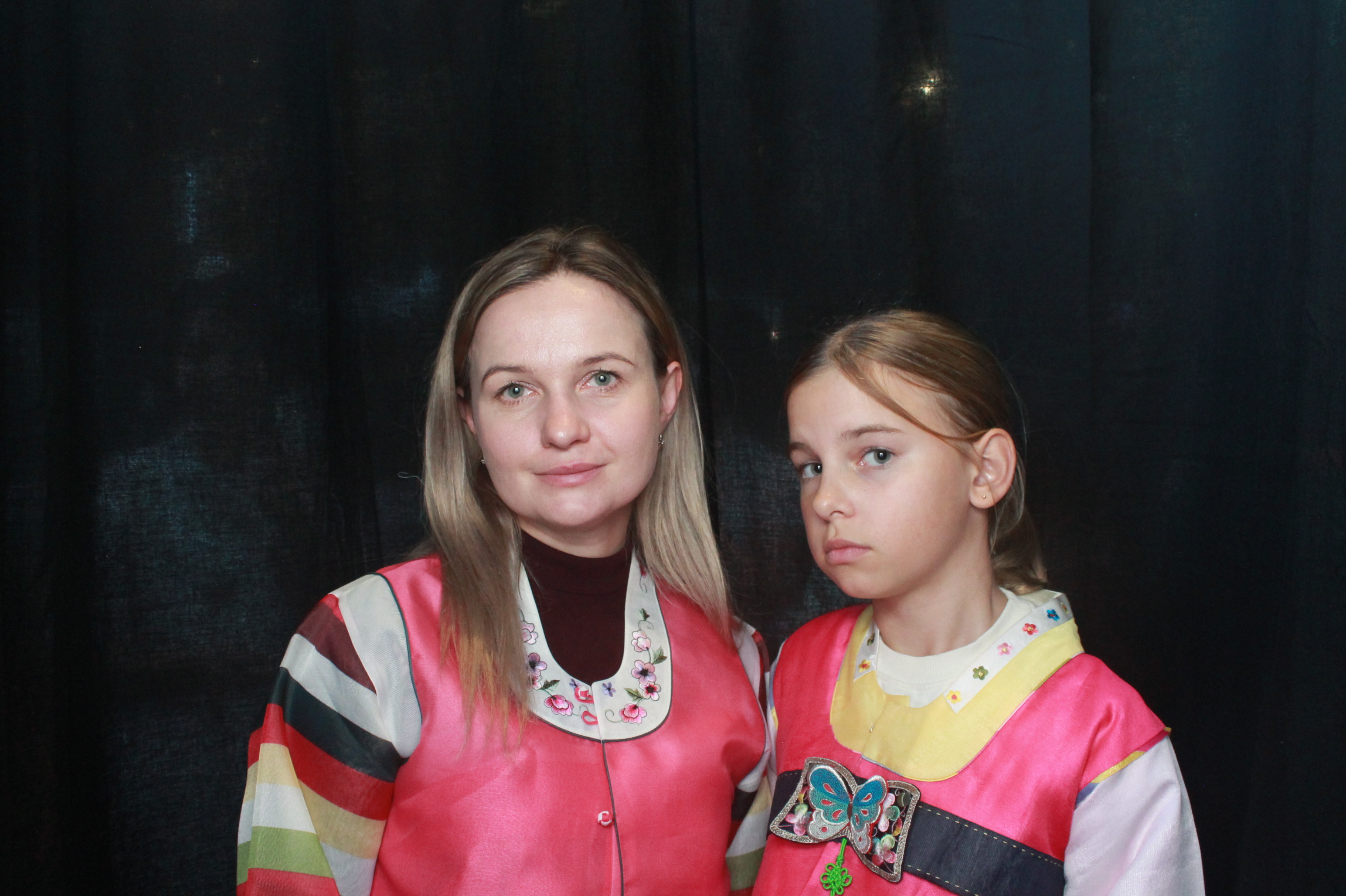 K-Culture Festival 2025 - Booth 2 | View more photos from the event at wgtngallery.classicphotobooths.co.nz/u/wgtncpbgallery/K-Culture-Festival-2025-Booth-2