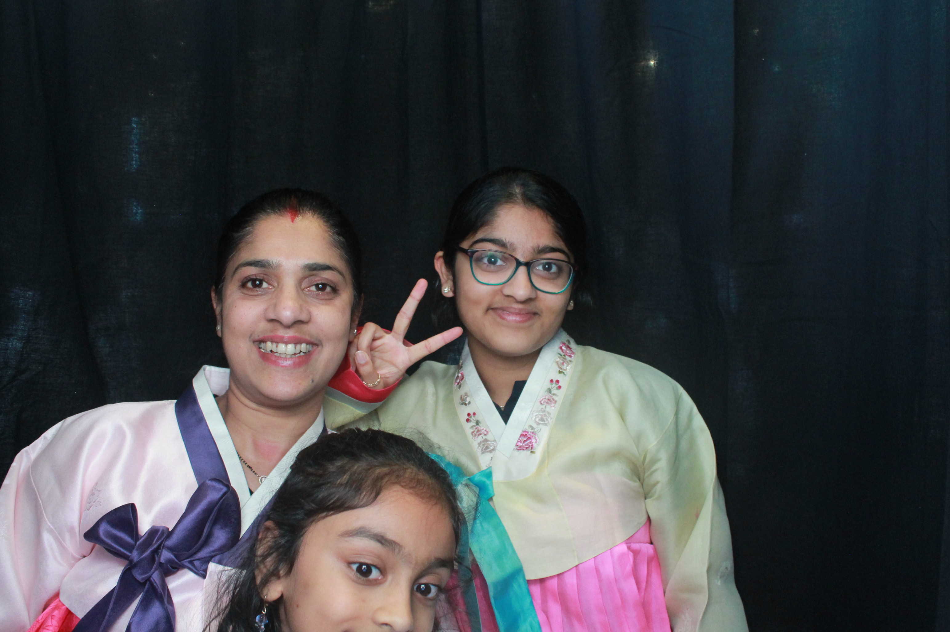 K-Culture Festival 2025 - Booth 2 | View more photos from the event at wgtngallery.classicphotobooths.co.nz/u/wgtncpbgallery/K-Culture-Festival-2025-Booth-2