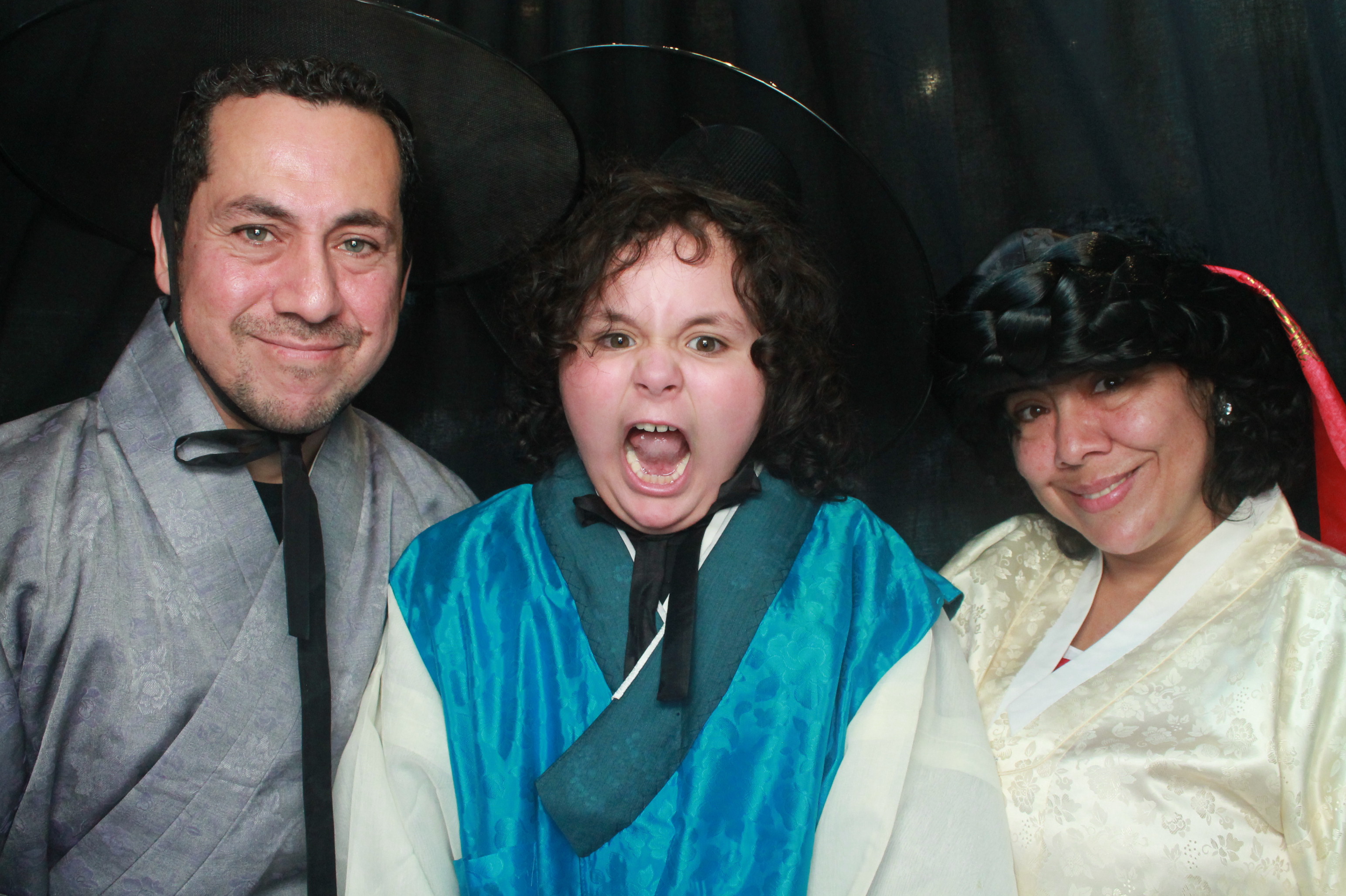 K-Culture Festival 2025 - Booth 2 | View more photos from the event at wgtngallery.classicphotobooths.co.nz/u/wgtncpbgallery/K-Culture-Festival-2025-Booth-2