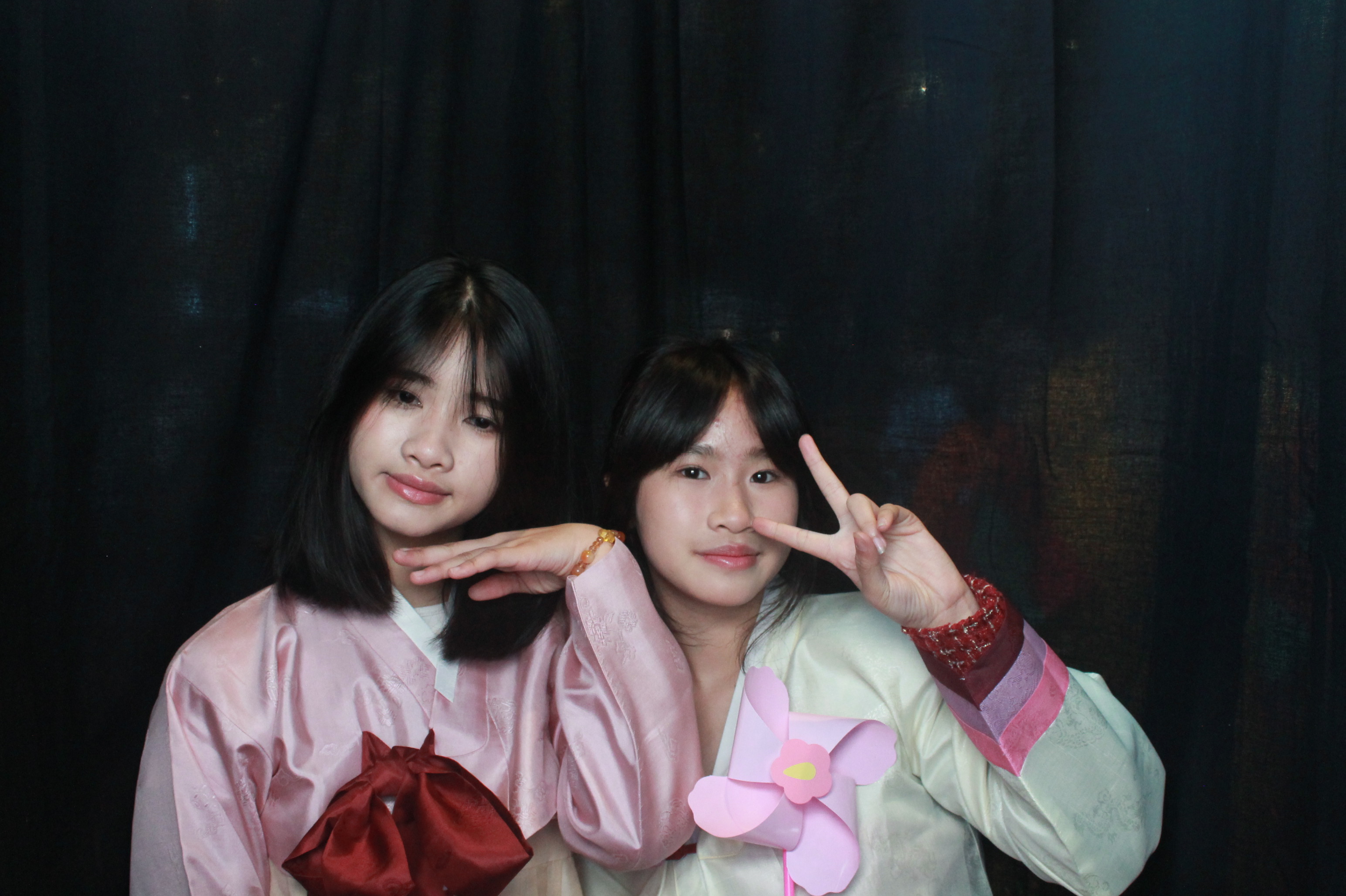 K-Culture Festival 2025 - Booth 2 | View more photos from the event at wgtngallery.classicphotobooths.co.nz/u/wgtncpbgallery/K-Culture-Festival-2025-Booth-2