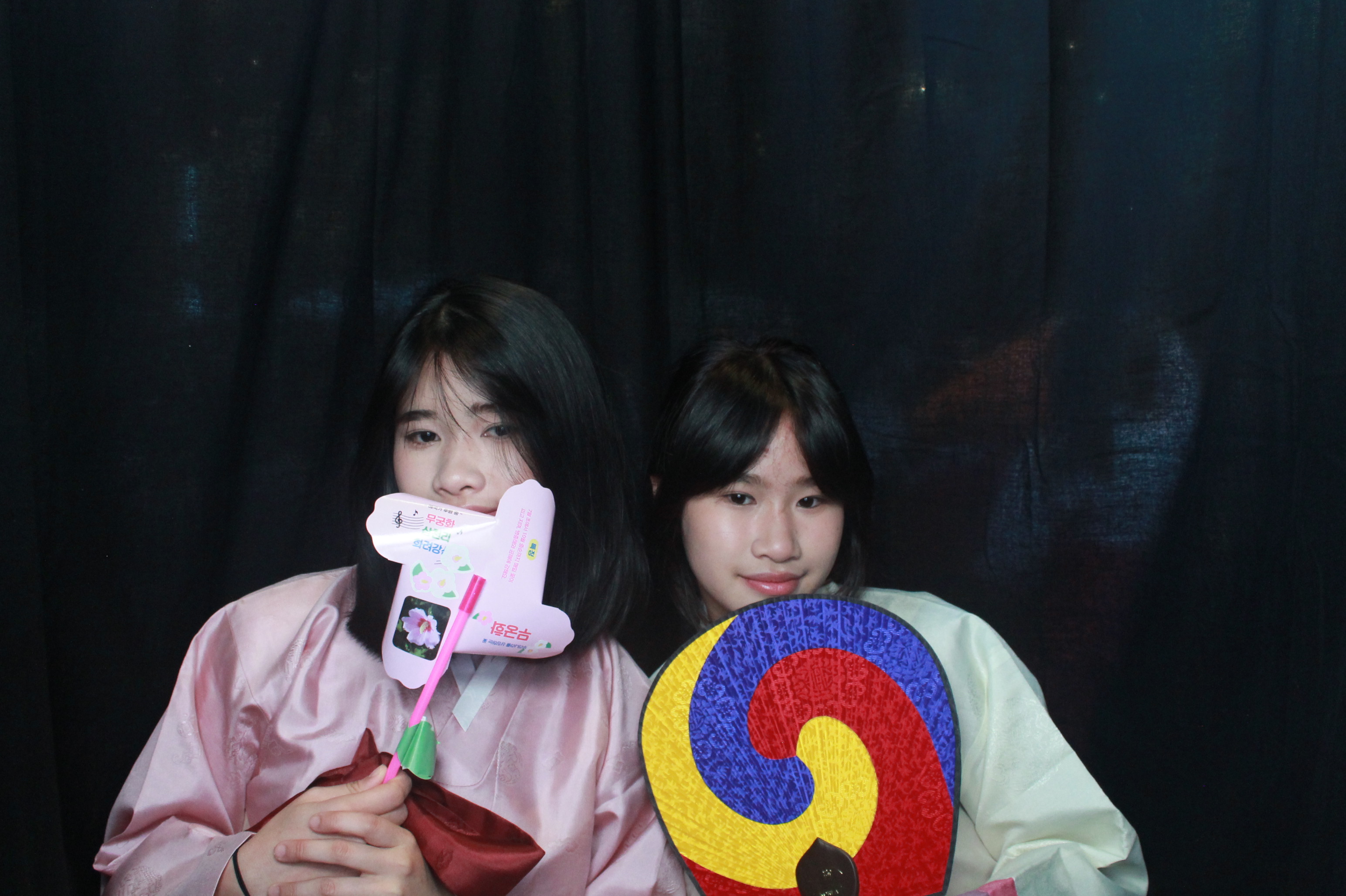 K-Culture Festival 2025 - Booth 2 | View more photos from the event at wgtngallery.classicphotobooths.co.nz/u/wgtncpbgallery/K-Culture-Festival-2025-Booth-2