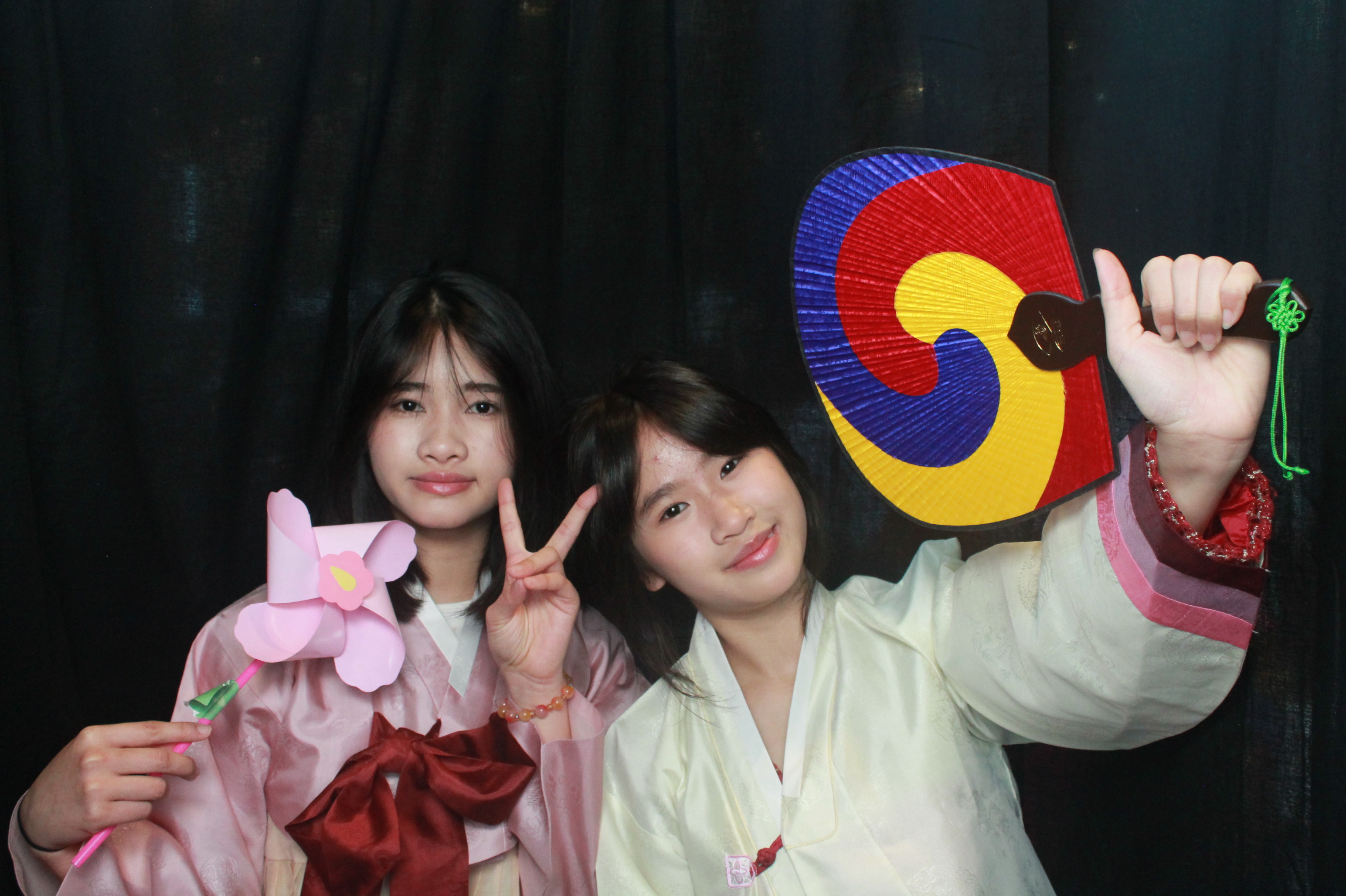 K-Culture Festival 2025 - Booth 2 | View more photos from the event at wgtngallery.classicphotobooths.co.nz/u/wgtncpbgallery/K-Culture-Festival-2025-Booth-2