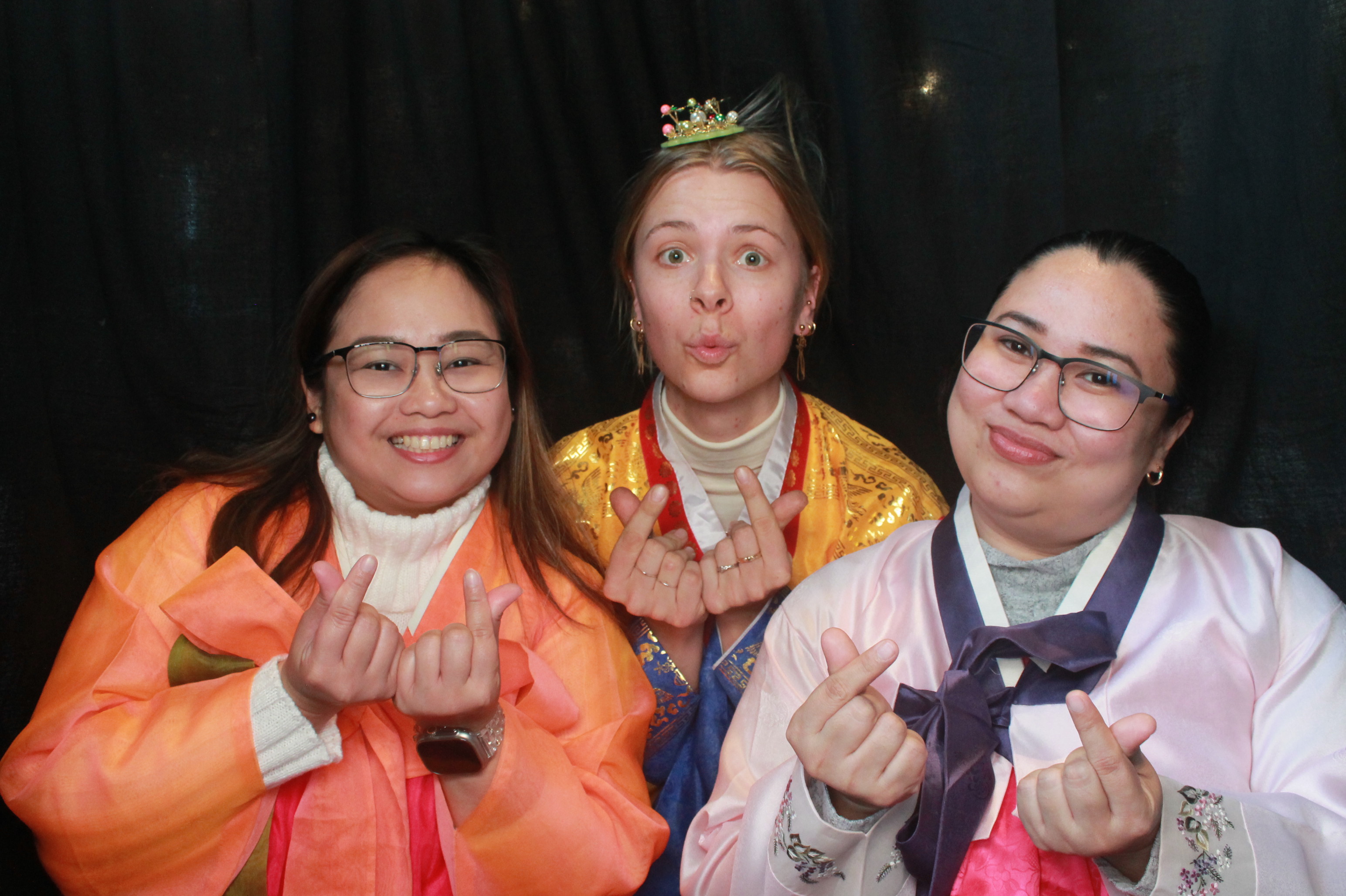 K-Culture Festival 2025 - Booth 2 | View more photos from the event at wgtngallery.classicphotobooths.co.nz/u/wgtncpbgallery/K-Culture-Festival-2025-Booth-2