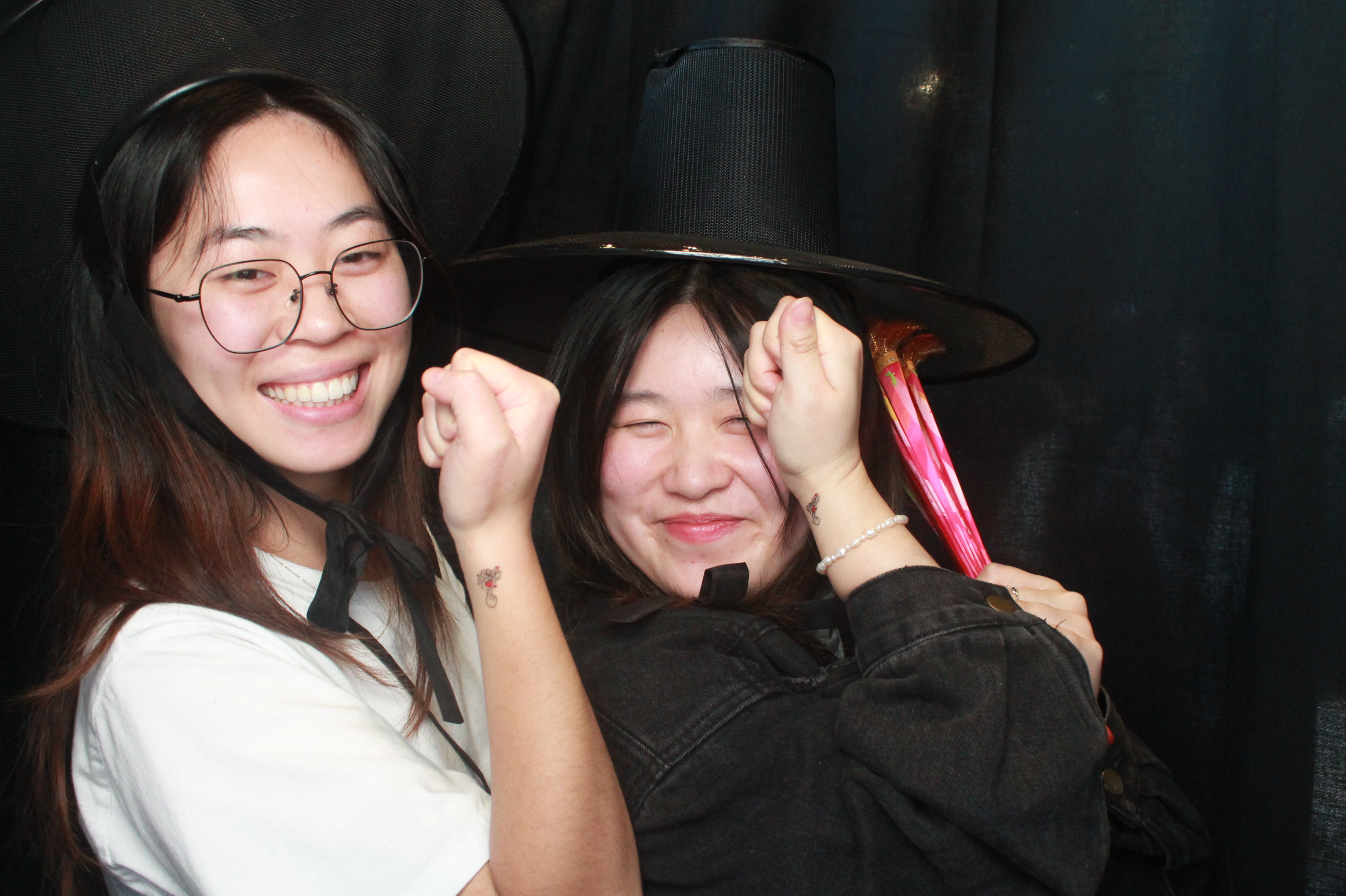 K-Culture Festival 2025 - Booth 2 | View more photos from the event at wgtngallery.classicphotobooths.co.nz/u/wgtncpbgallery/K-Culture-Festival-2025-Booth-2