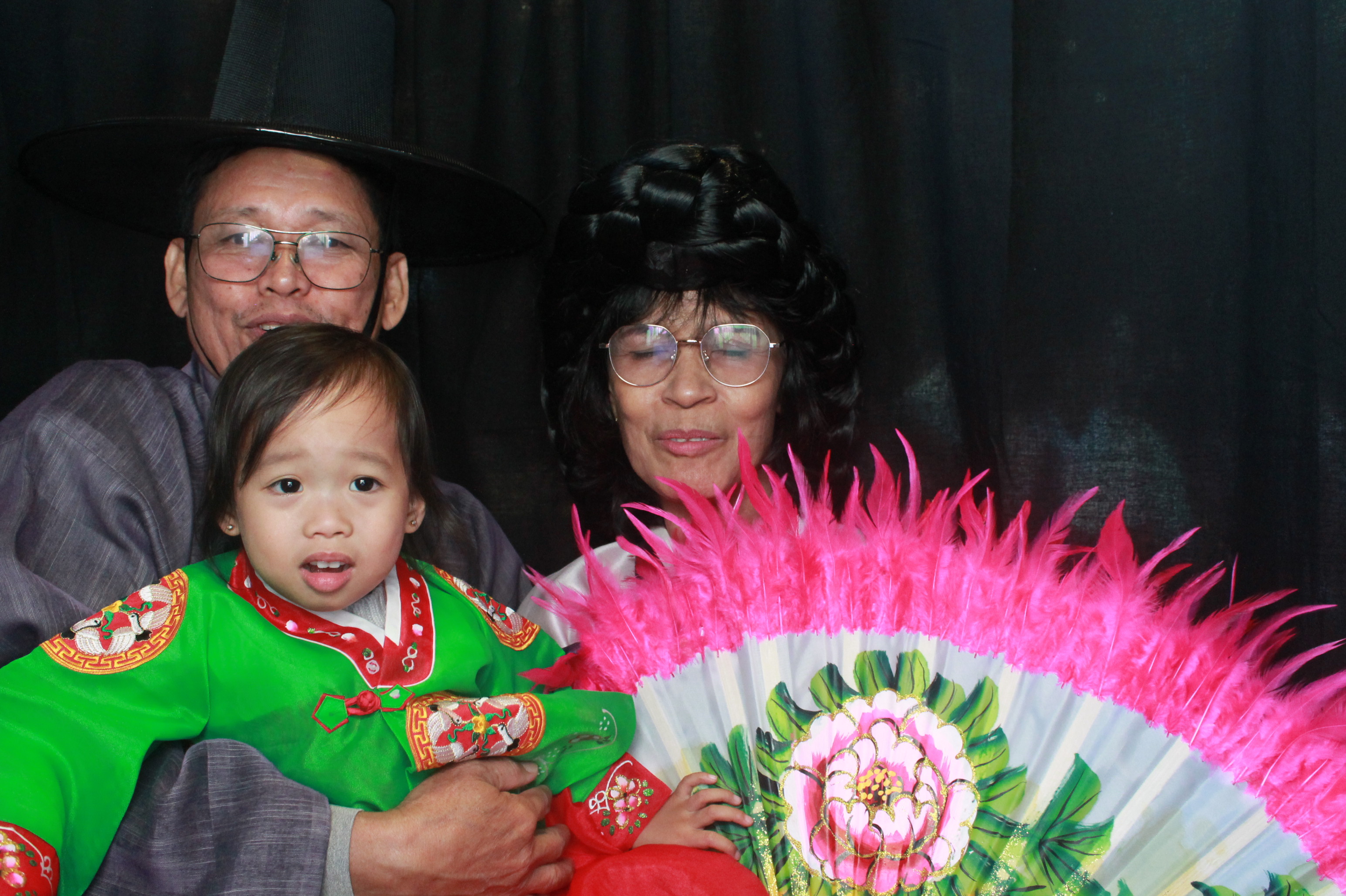 K-Culture Festival 2025 - Booth 2 | View more photos from the event at wgtngallery.classicphotobooths.co.nz/u/wgtncpbgallery/K-Culture-Festival-2025-Booth-2