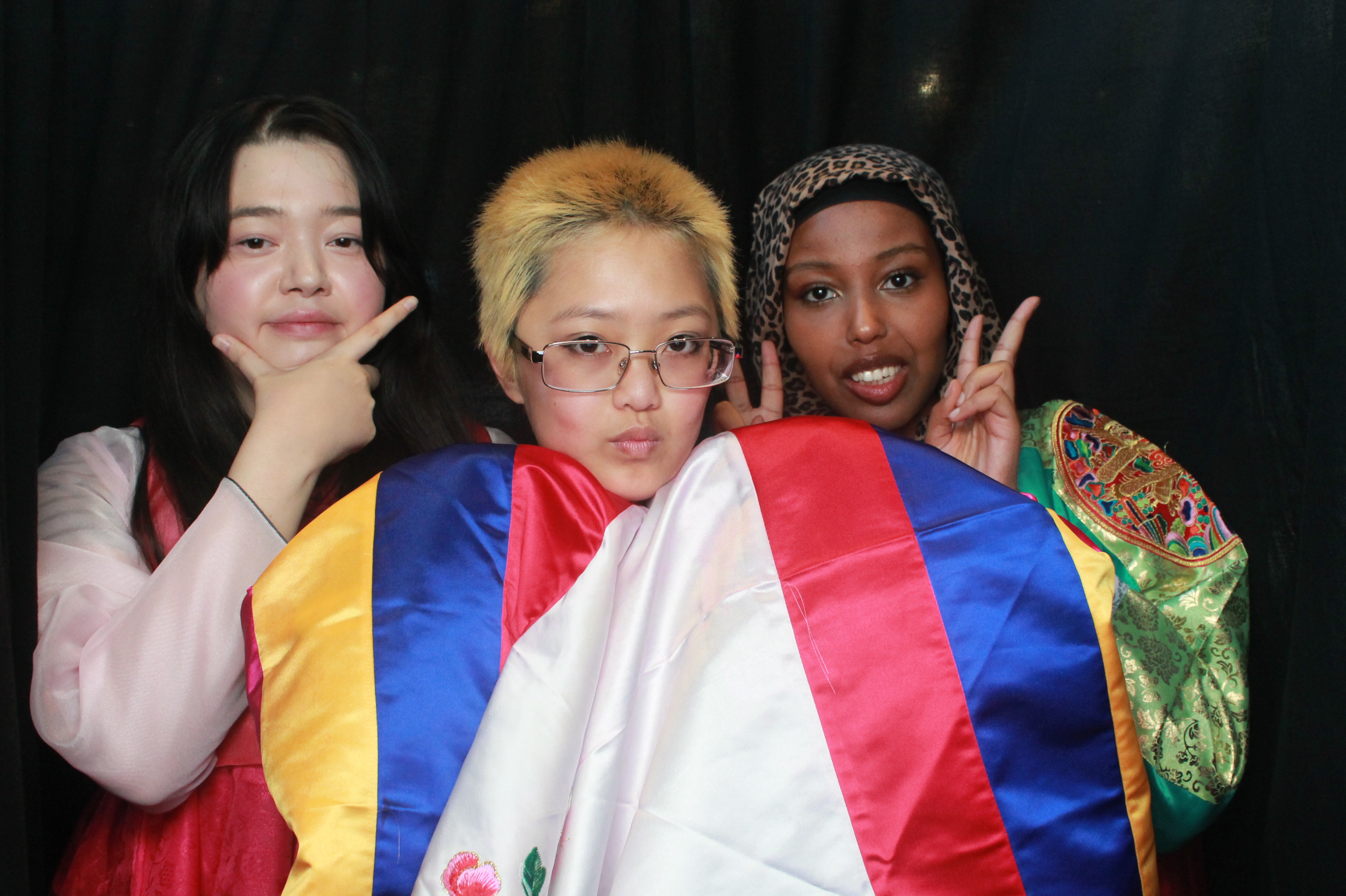 K-Culture Festival 2025 - Booth 2 | View more photos from the event at wgtngallery.classicphotobooths.co.nz/u/wgtncpbgallery/K-Culture-Festival-2025-Booth-2