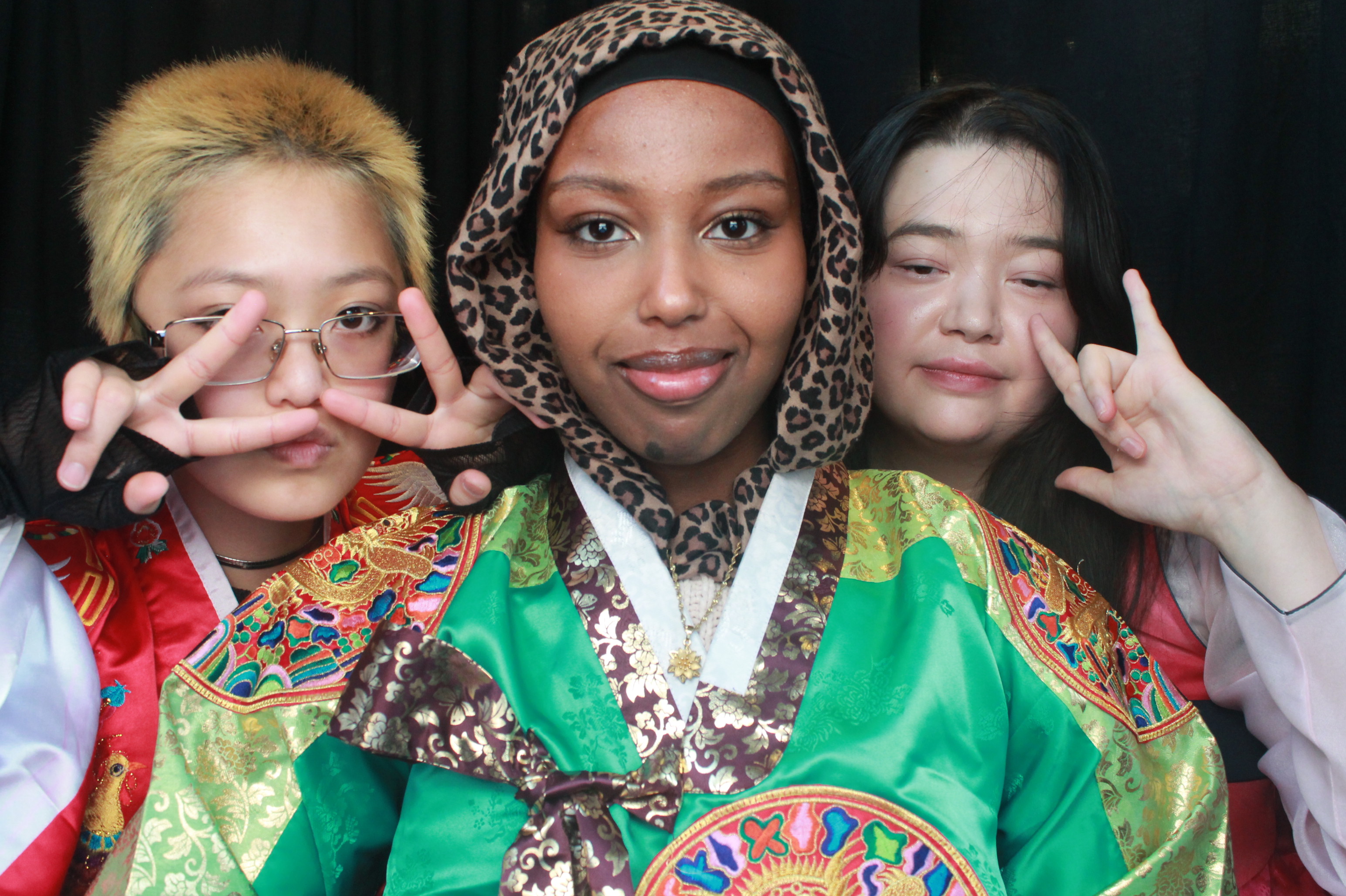 K-Culture Festival 2025 - Booth 2 | View more photos from the event at wgtngallery.classicphotobooths.co.nz/u/wgtncpbgallery/K-Culture-Festival-2025-Booth-2