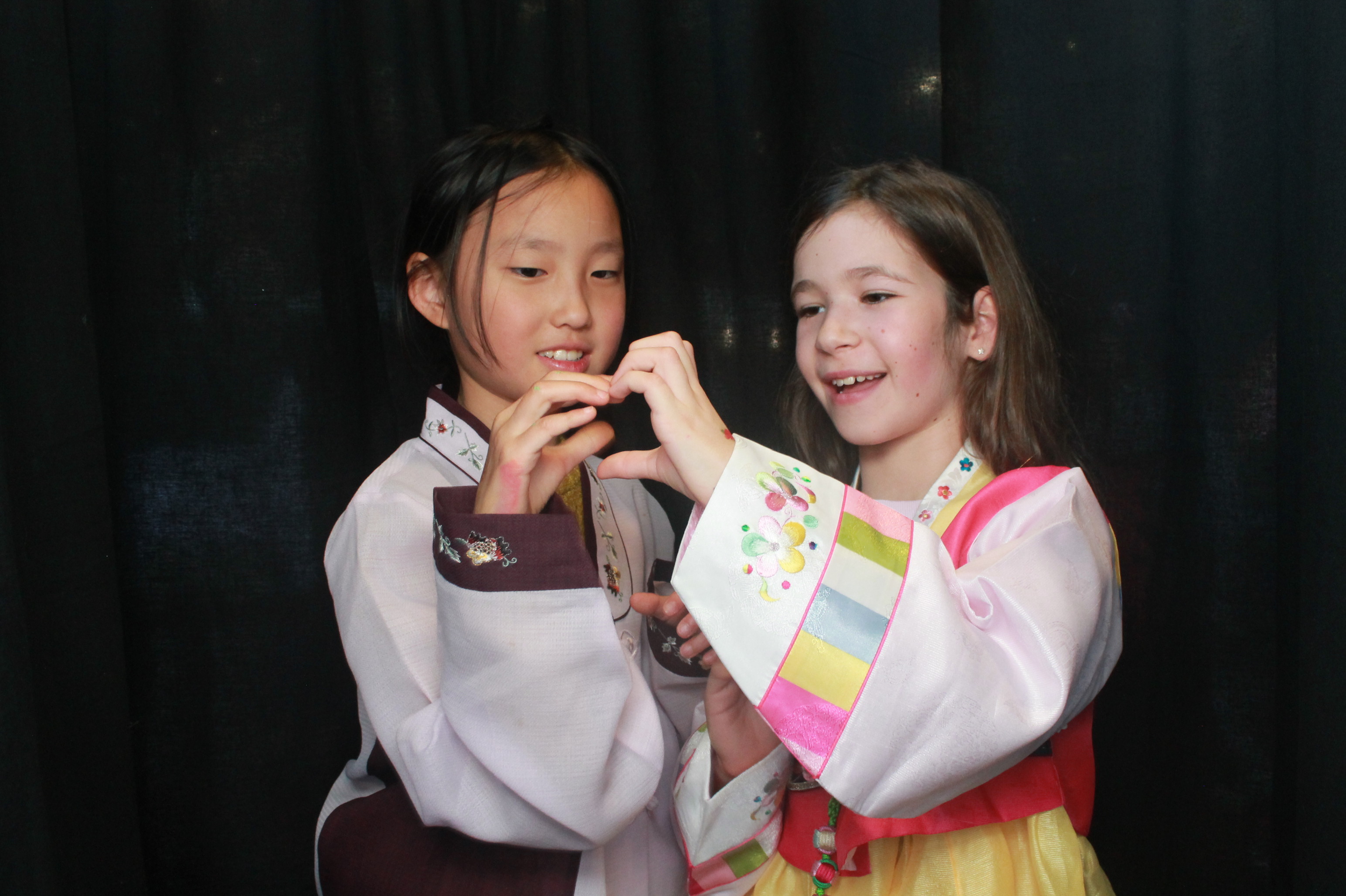 K-Culture Festival 2025 - Booth 2 | View more photos from the event at wgtngallery.classicphotobooths.co.nz/u/wgtncpbgallery/K-Culture-Festival-2025-Booth-2