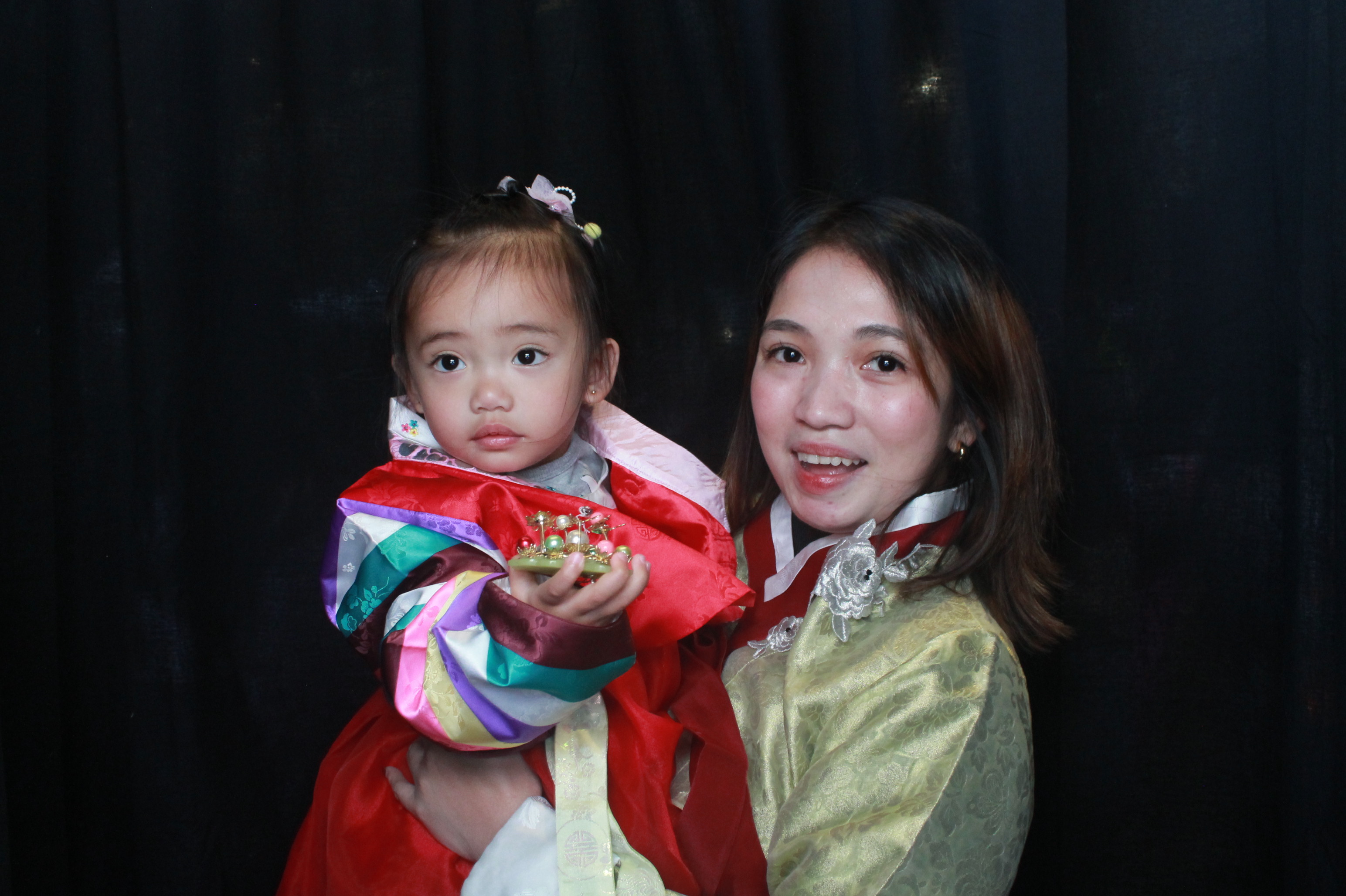 K-Culture Festival 2025 - Booth 2 | View more photos from the event at wgtngallery.classicphotobooths.co.nz/u/wgtncpbgallery/K-Culture-Festival-2025-Booth-2