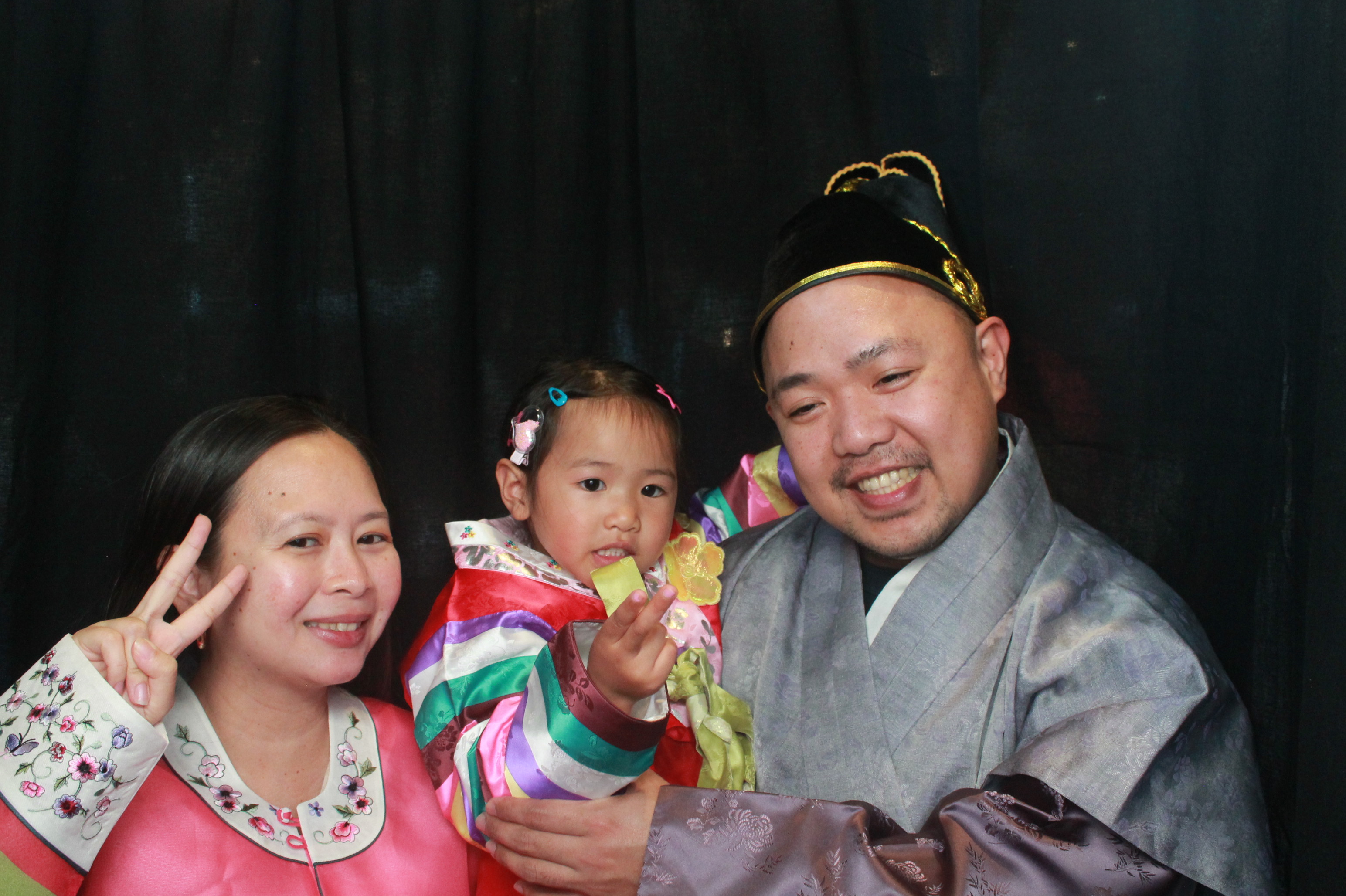 K-Culture Festival 2025 - Booth 2 | View more photos from the event at wgtngallery.classicphotobooths.co.nz/u/wgtncpbgallery/K-Culture-Festival-2025-Booth-2