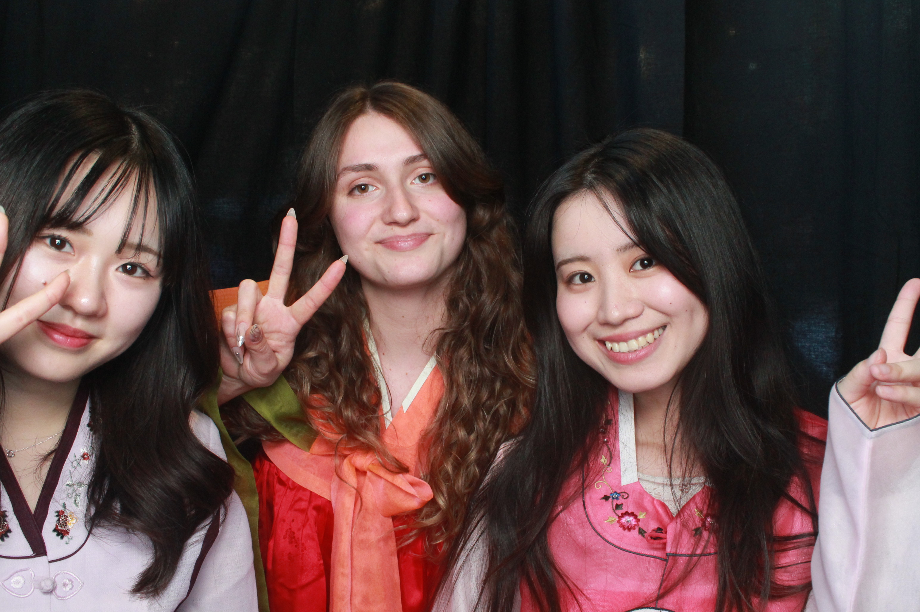 K-Culture Festival 2025 - Booth 2 | View more photos from the event at wgtngallery.classicphotobooths.co.nz/u/wgtncpbgallery/K-Culture-Festival-2025-Booth-2