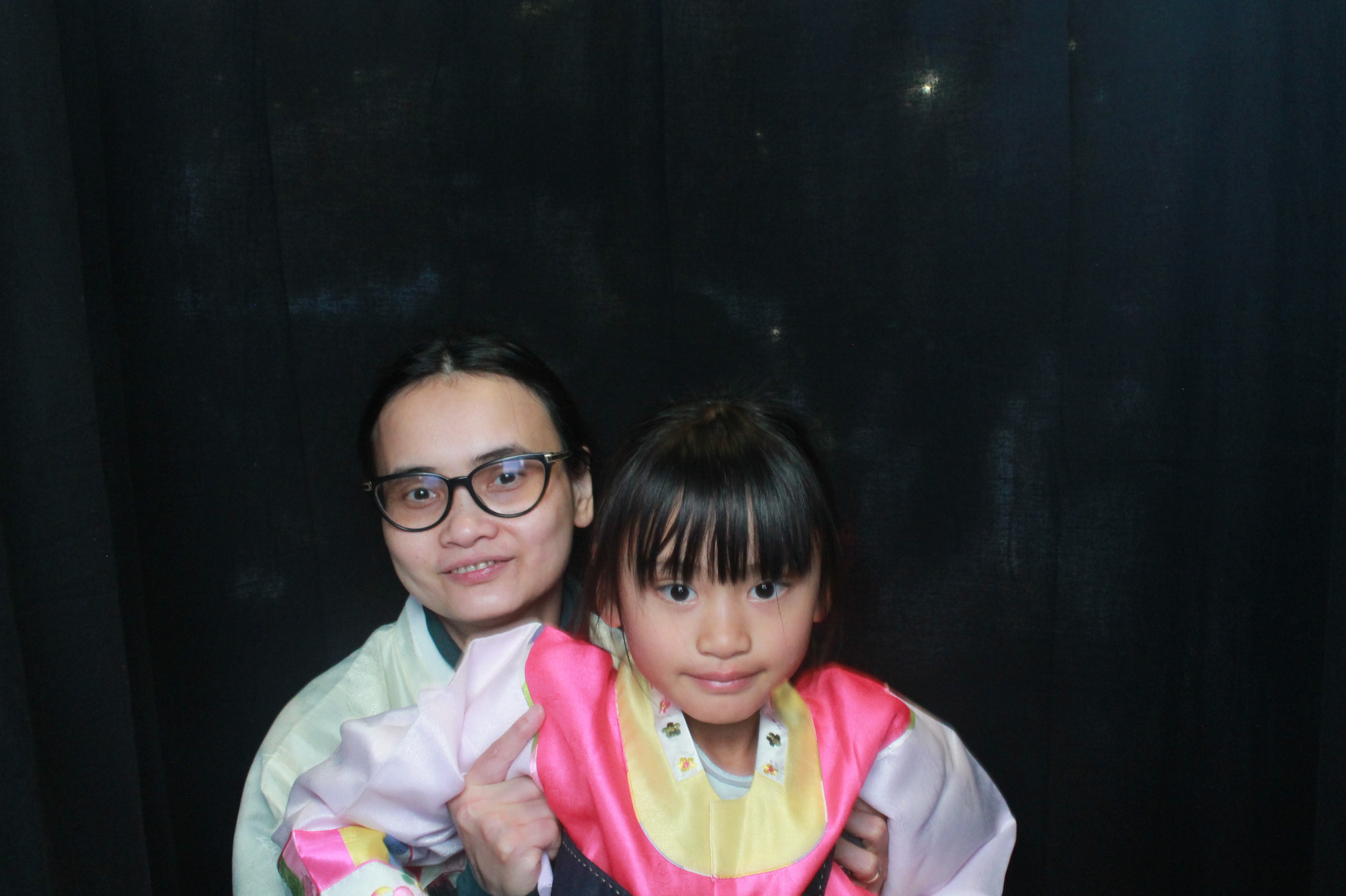 K-Culture Festival 2025 - Booth 2 | View more photos from the event at wgtngallery.classicphotobooths.co.nz/u/wgtncpbgallery/K-Culture-Festival-2025-Booth-2