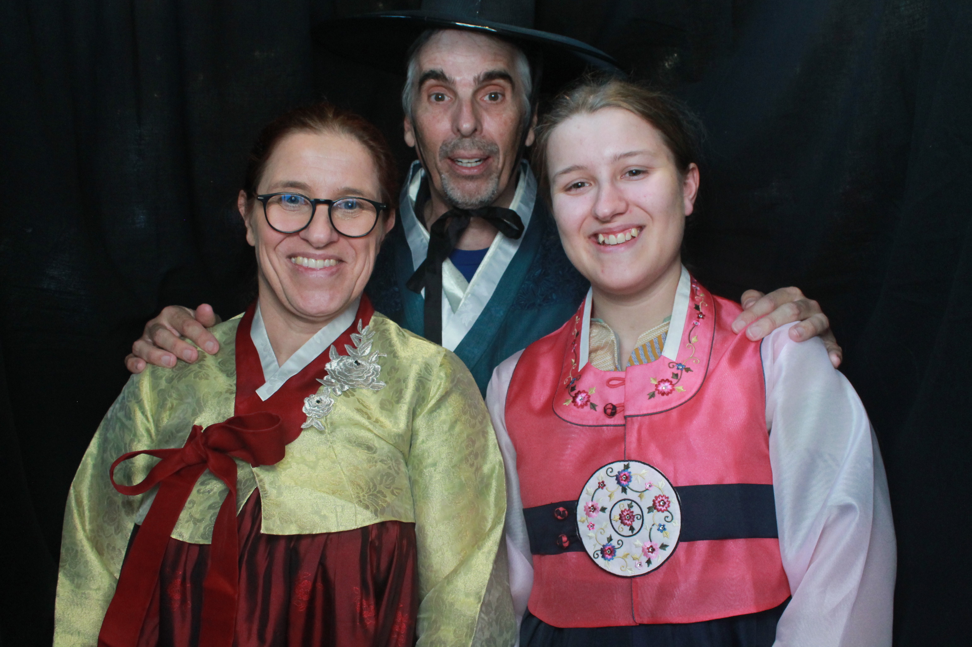 K-Culture Festival 2025 - Booth 2 | View more photos from the event at wgtngallery.classicphotobooths.co.nz/u/wgtncpbgallery/K-Culture-Festival-2025-Booth-2