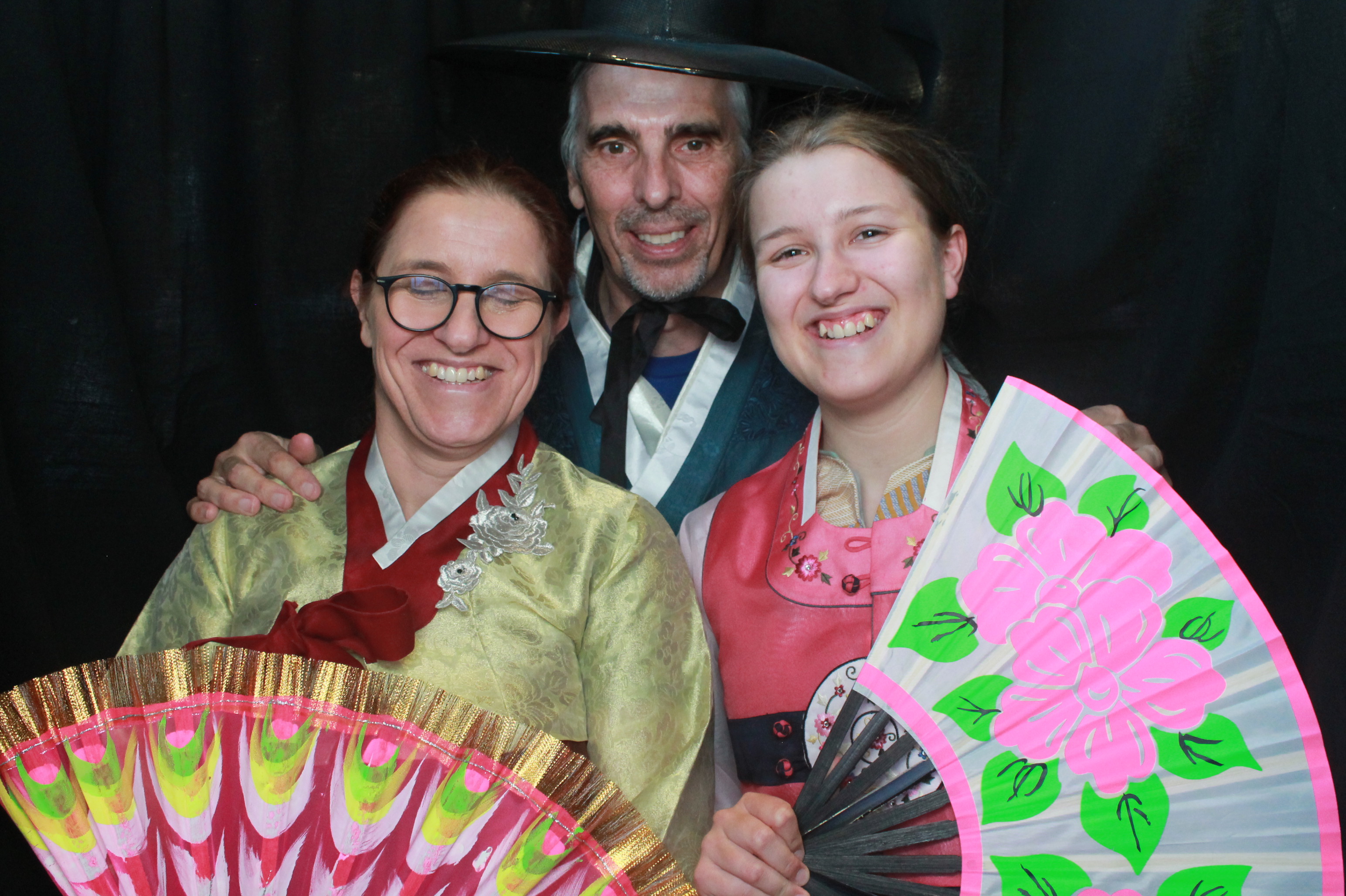 K-Culture Festival 2025 - Booth 2 | View more photos from the event at wgtngallery.classicphotobooths.co.nz/u/wgtncpbgallery/K-Culture-Festival-2025-Booth-2