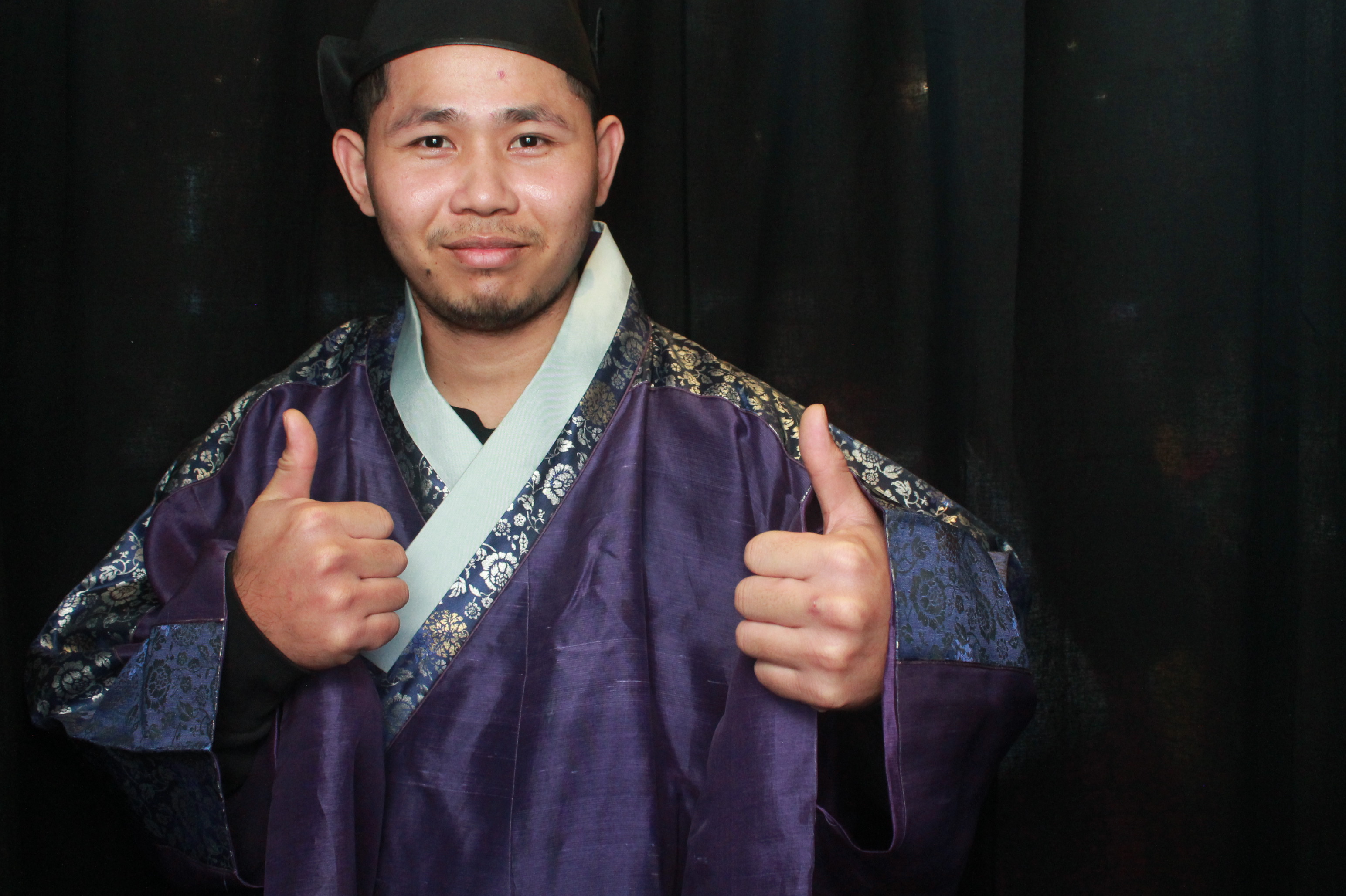 K-Culture Festival 2025 - Booth 2 | View more photos from the event at wgtngallery.classicphotobooths.co.nz/u/wgtncpbgallery/K-Culture-Festival-2025-Booth-2